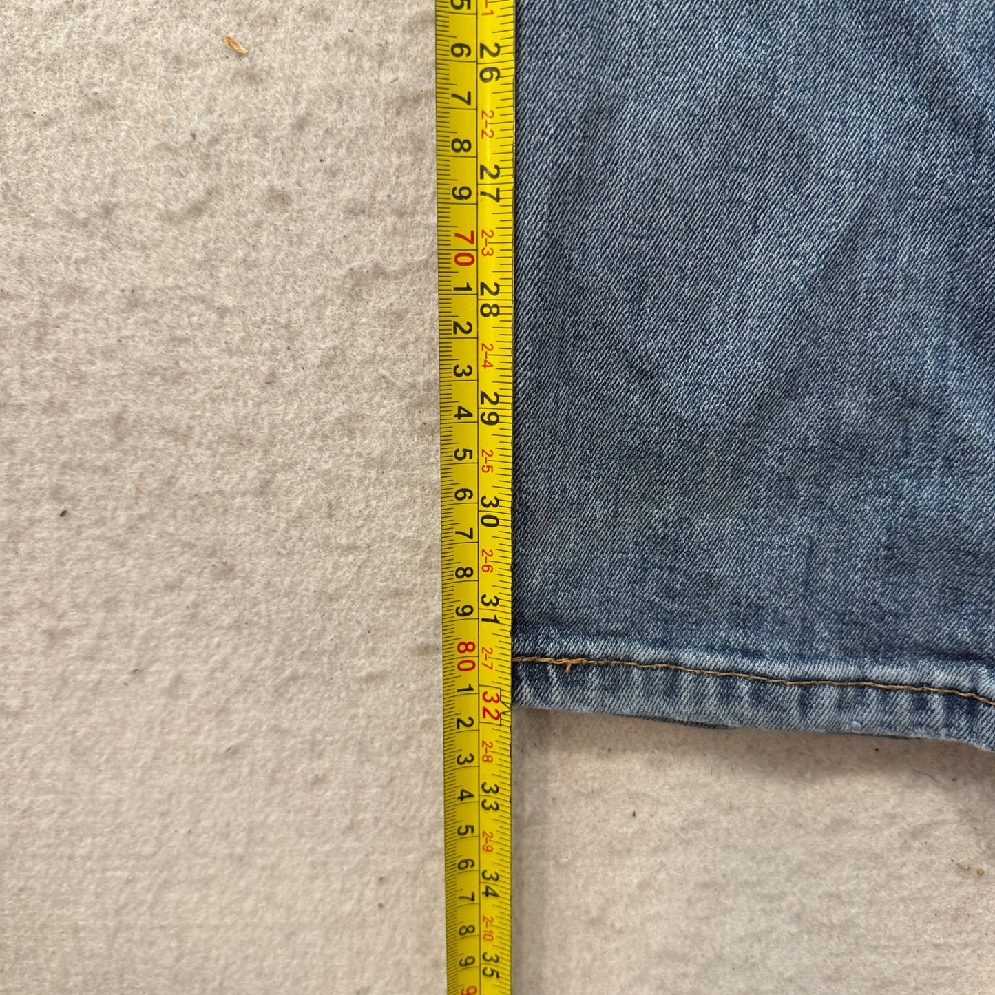 Levi's 505 Men Blue Denim Jeans Straight Fit Pocket Zip-Fly Classic Size W32xL34