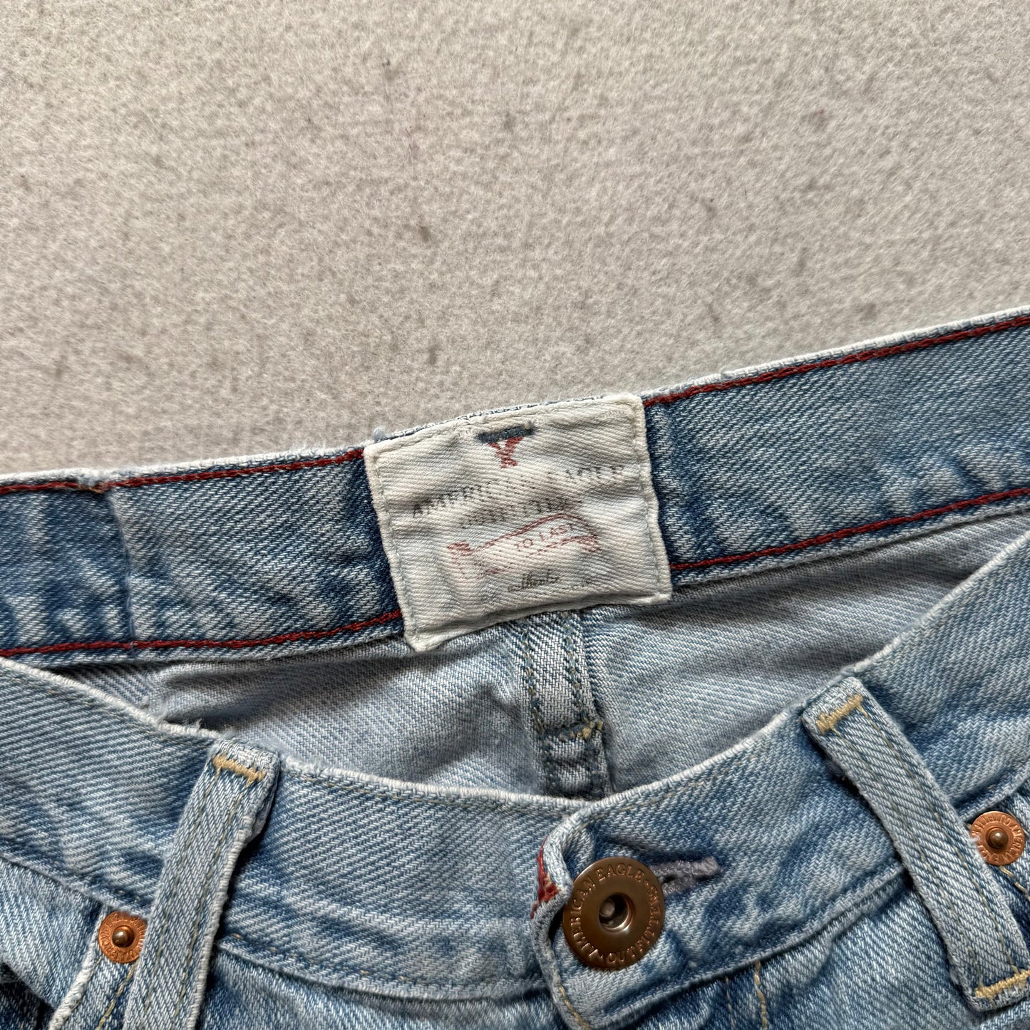 American Eagle Outfitters Womens Blue Light Wash Flare Jeans Classic Y2k Size 10