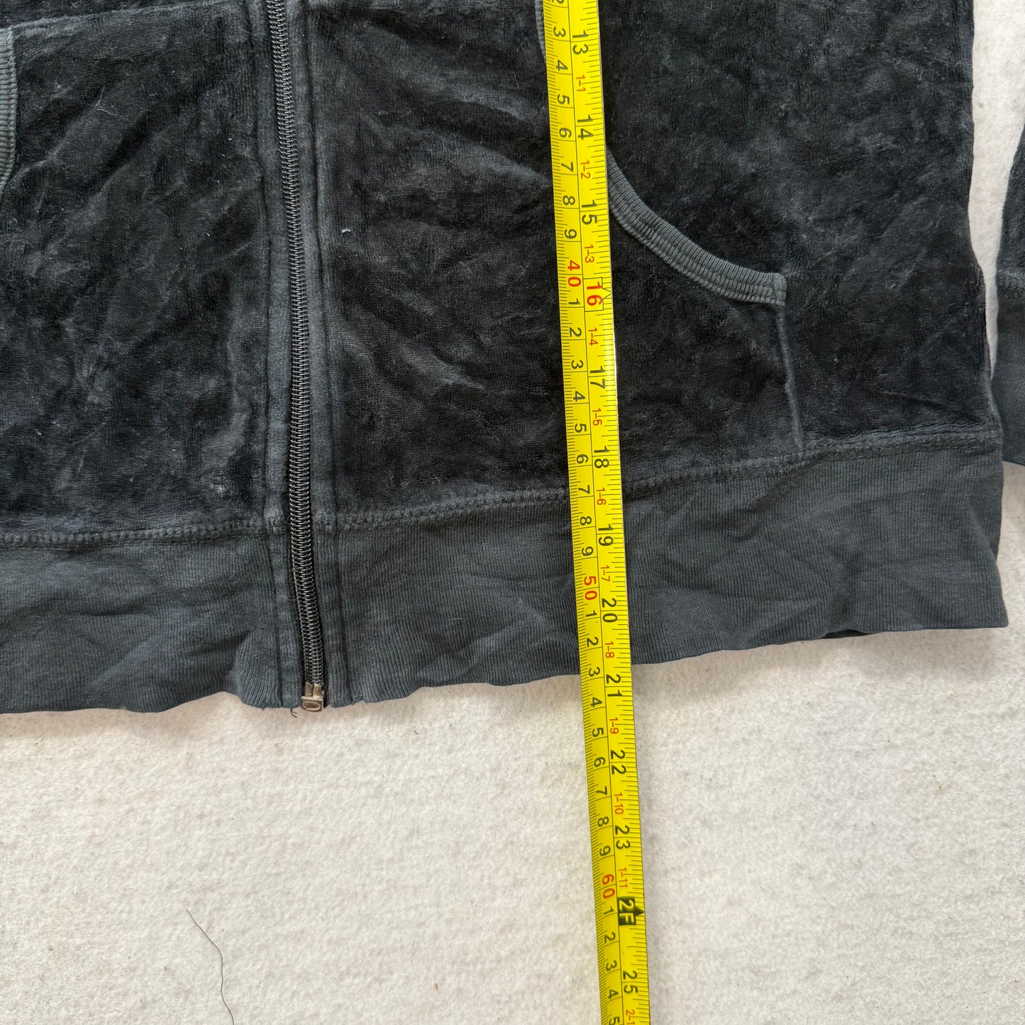 Vintage Juicy Couture “Scottie Dogs” Women's Black Velour Zip Up Hoodie Size L