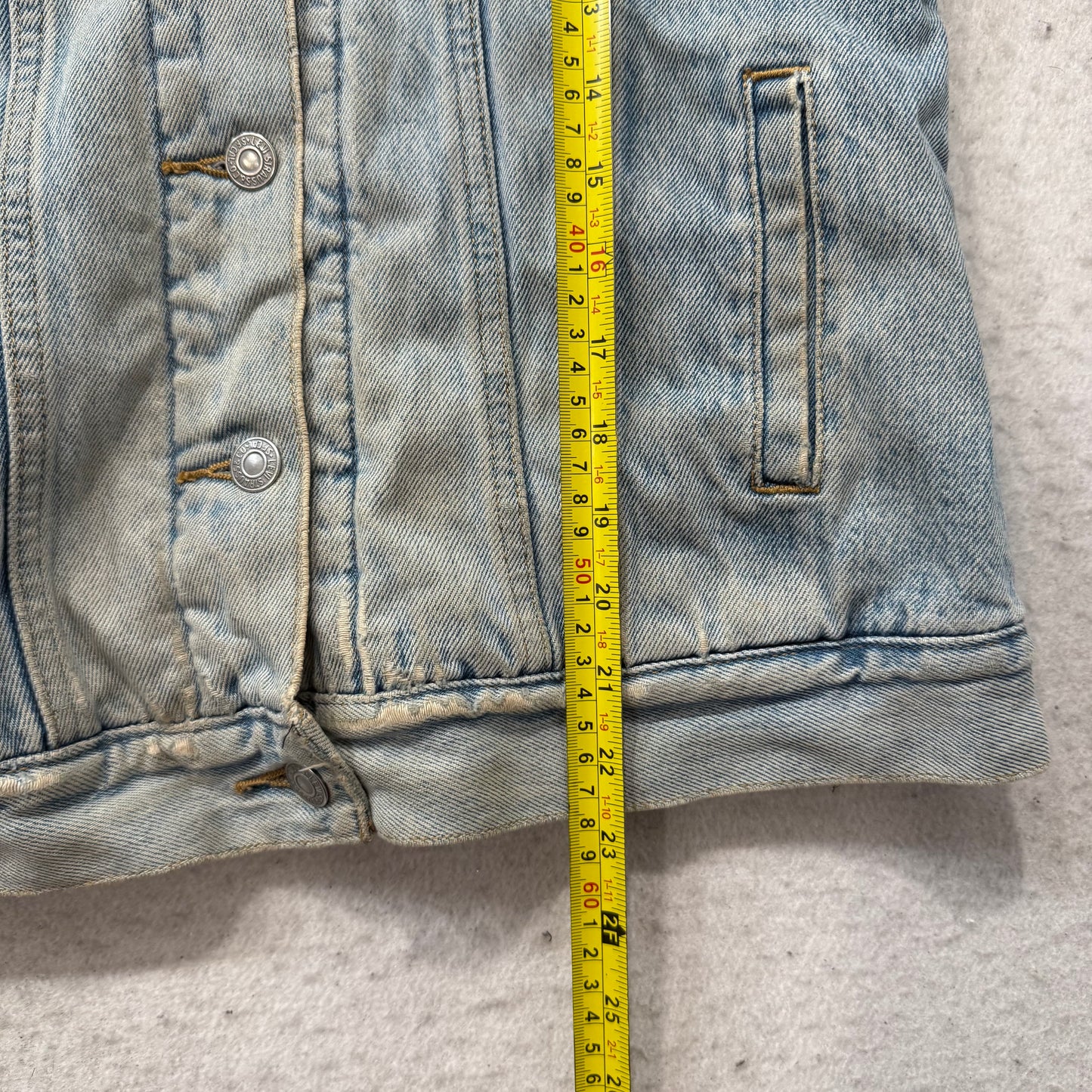 Levi's Men's Blue Sherpa Lined Denim Trucker Jacket Insulated Light Wash Size S