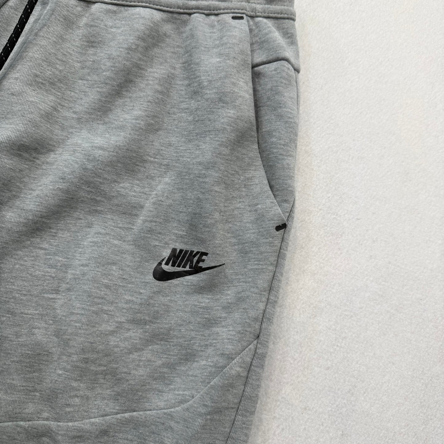 Nike Tech Men's Heather Gray Fleece Joggers Zipper Pockets Swoosh Logo Size L