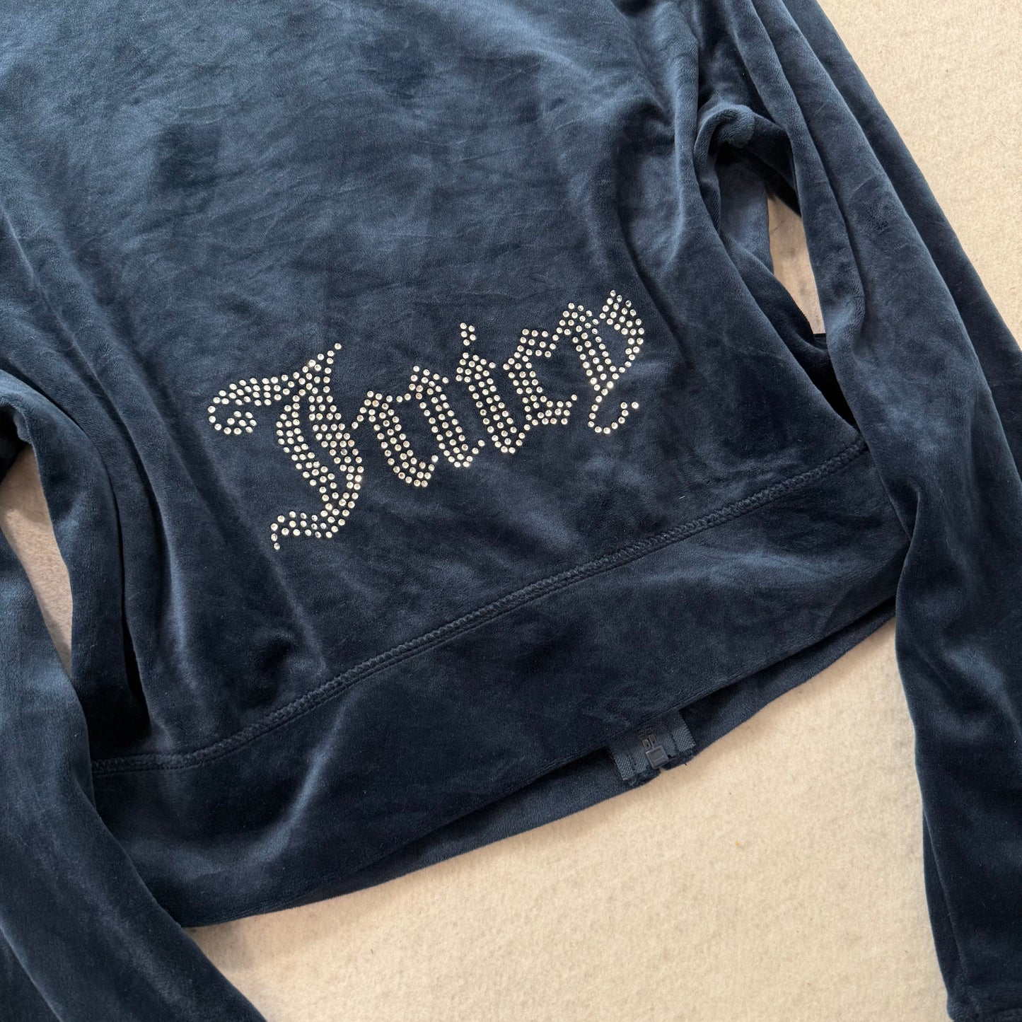 Juicy Couture Women's Navy Velour Zip Up Cropped Hoodie Rhinestones Logo Size XL
