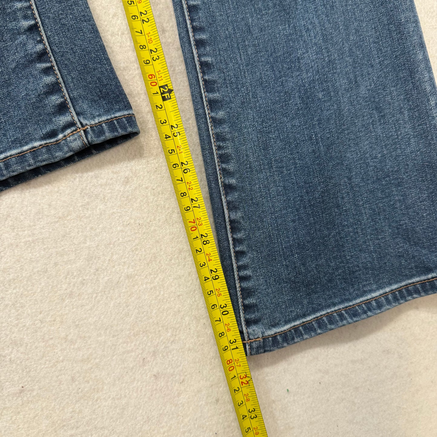 Lucky Brand Leyla Boot Womens Blue Denim Flared Jeans Back Snap Pockets Waist 28