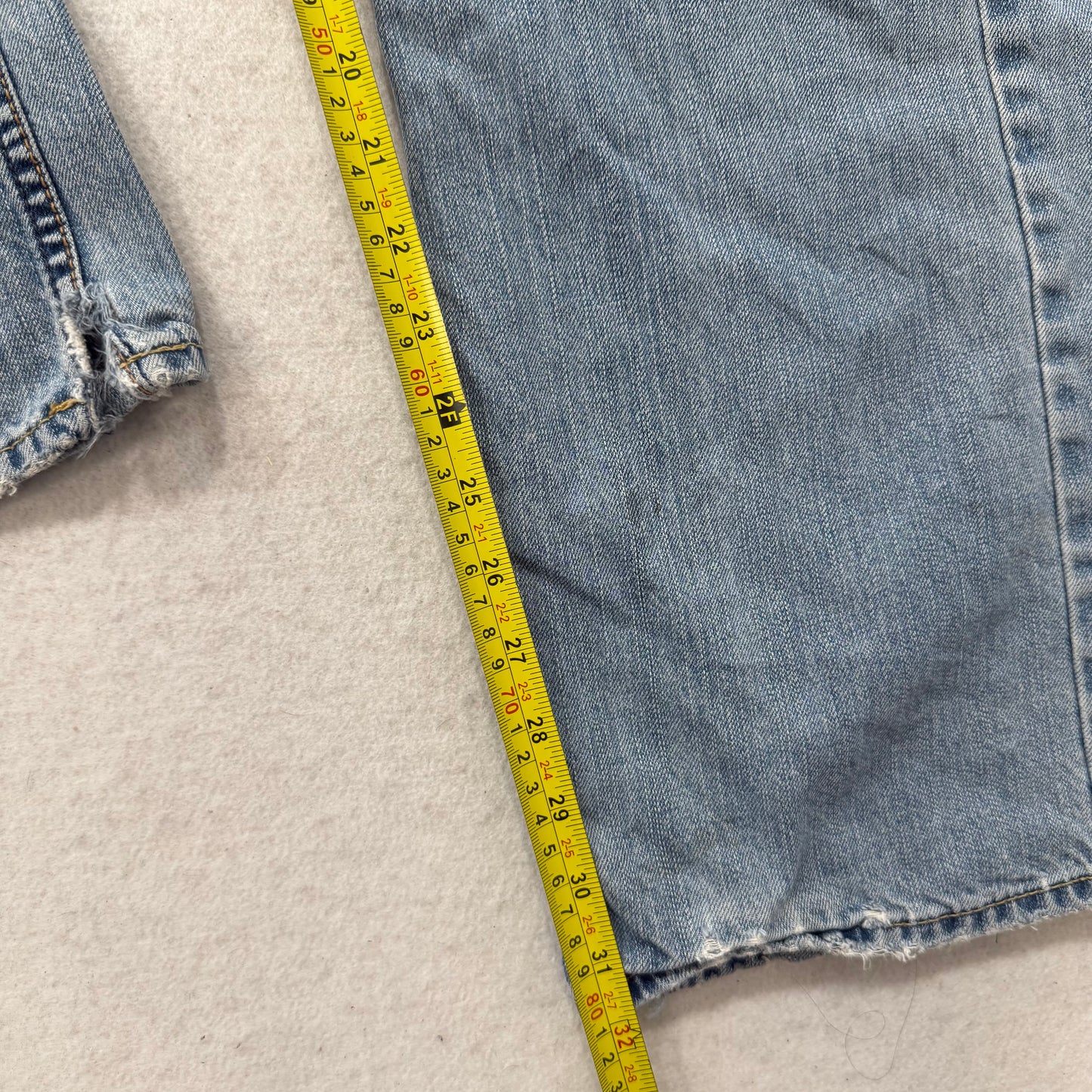 American Eagle Men's Light Wash Blue Denim Straight Leg Jeans Raw Hem Size 34
