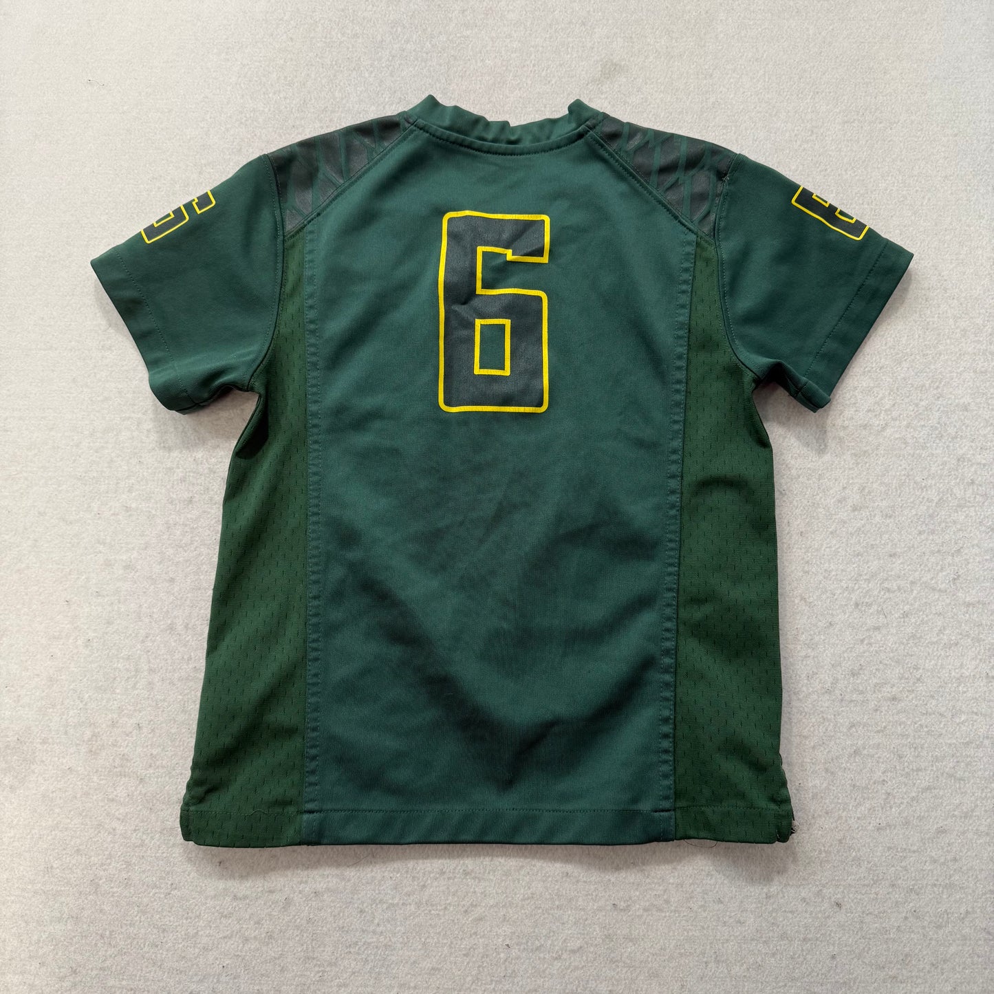 Nike Mighty Oregon Ducks Youth Kid's Forest Green #6 Football Jersey Size 7
