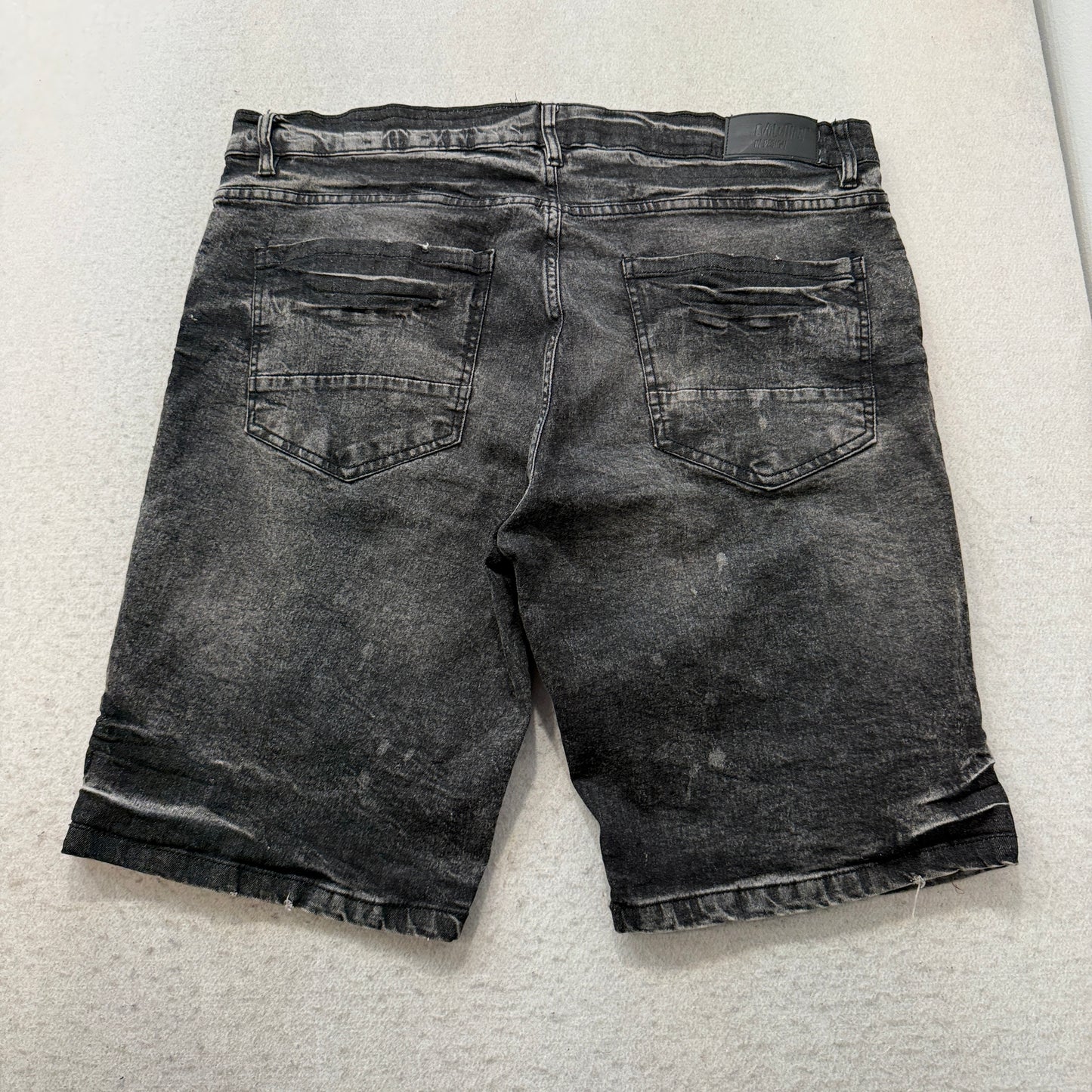 Evolution In Design Men's Black Distressed Denim Shorts Relaxed Fit Size W38