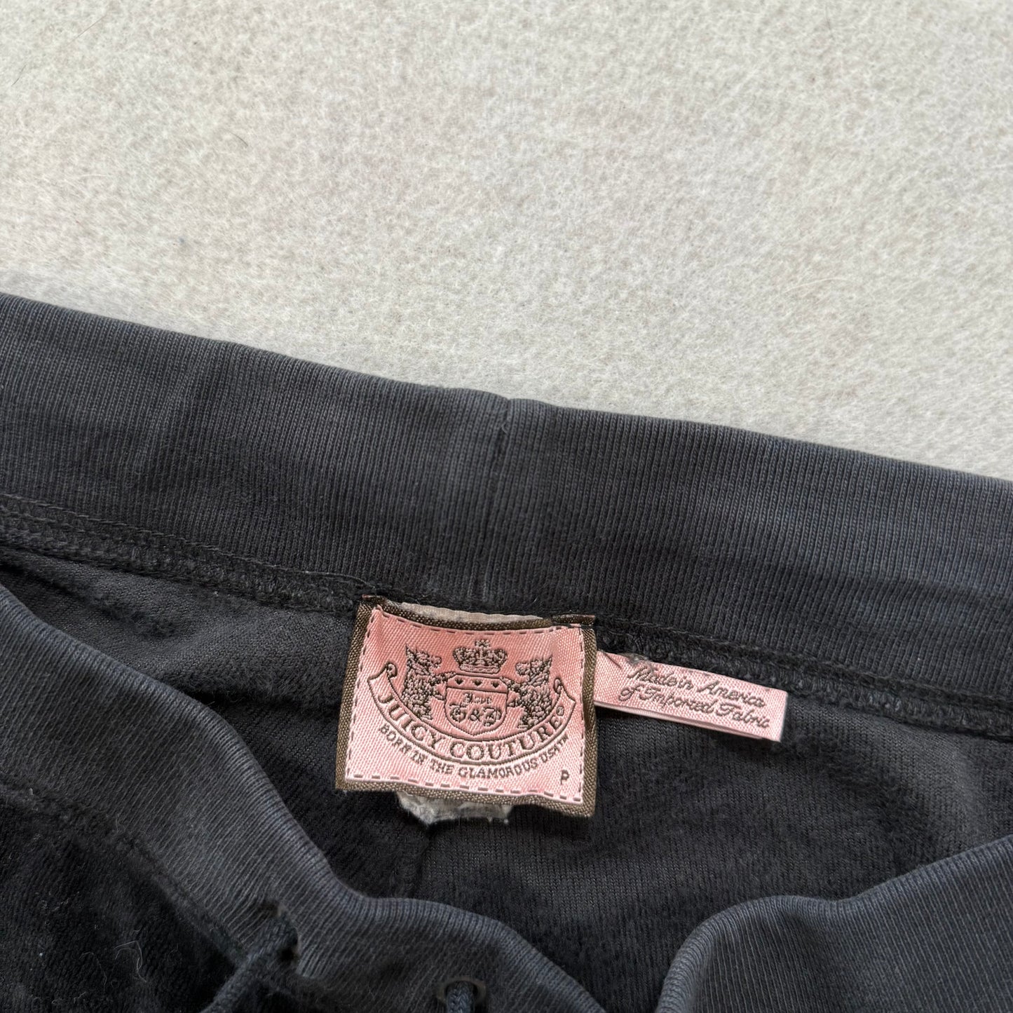2003 Vintage Juicy Couture Women's Black Velour Flared Leg Track Pant Size P
