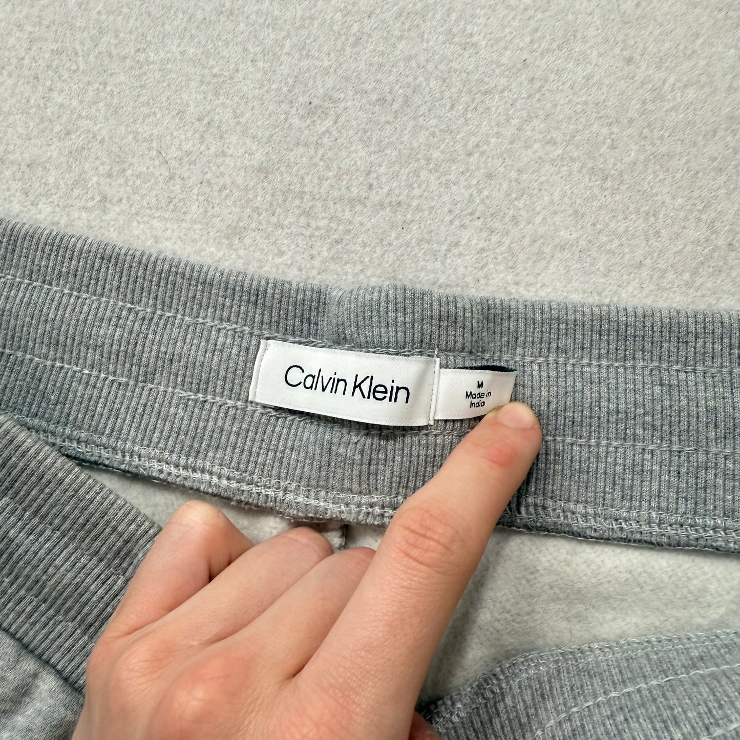 Calvin Klein Men Gray Sweat Shorts Performance Drawstring Sportswear Logo Size M