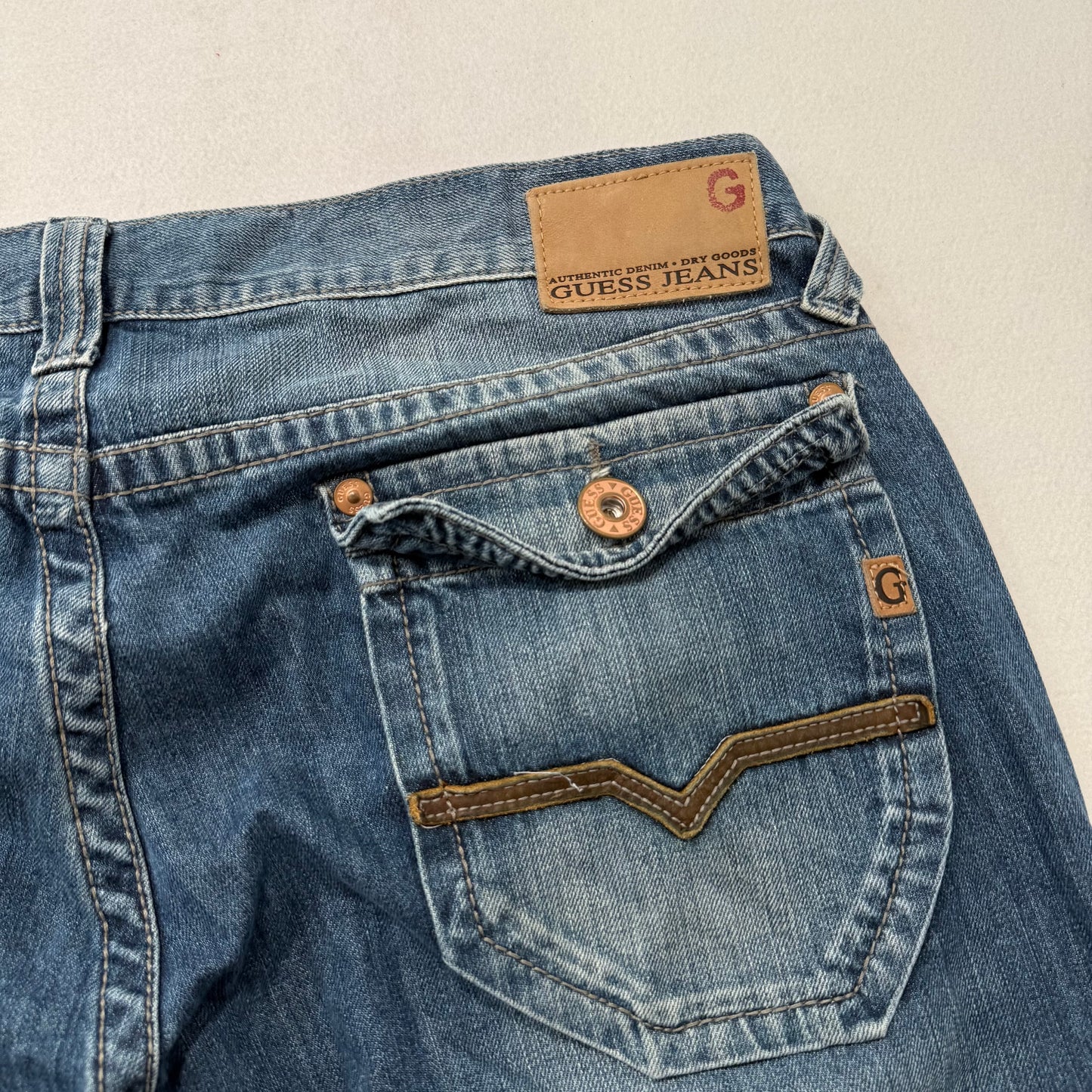 Guess Jeans Pasadena Men’s Blue Denim Jeans Straight Leg Button-Fly Size 38
