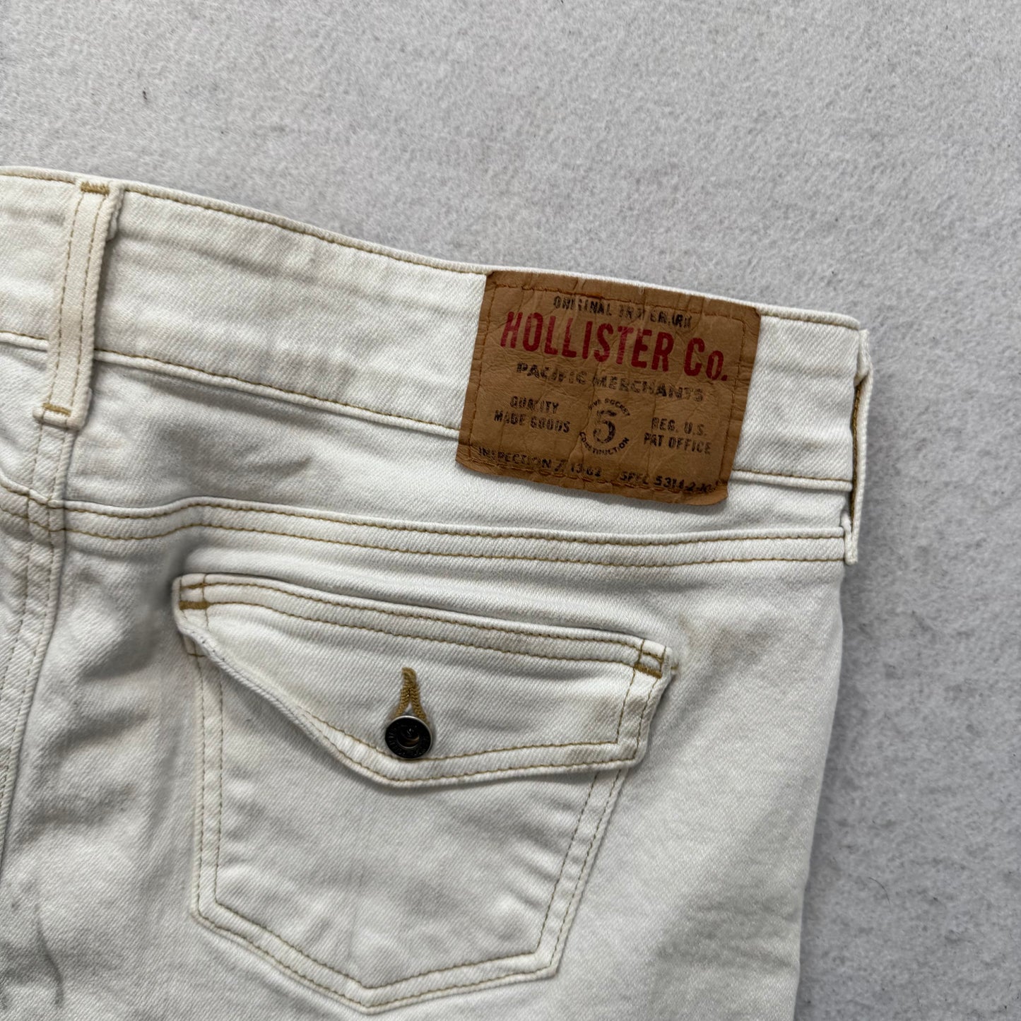 Hollister Co. Women's White Denim Micro Mini Skirt Low-Rise Frayed Hem Size 7