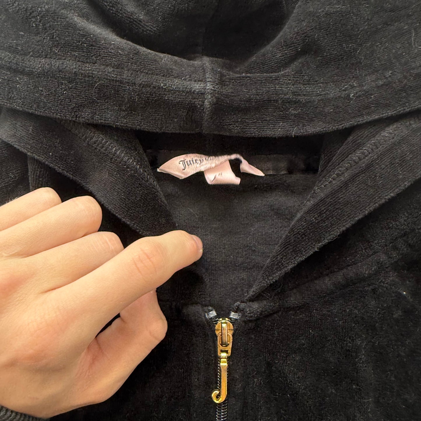 Juicy Couture Women's Black Velour Zip-Up Hoodie Long Sleeve Pockets Y2k Size M