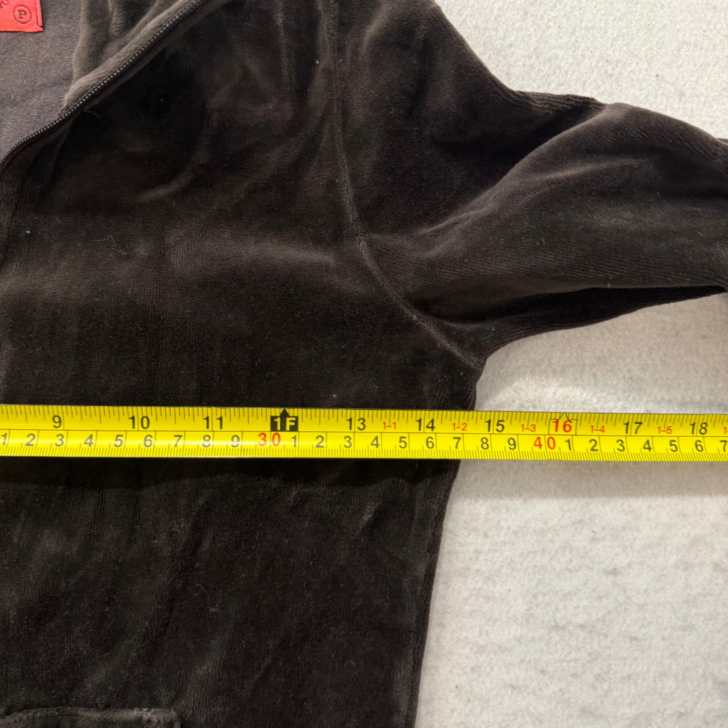 2003 Vtg Juicy Couture Women's Charcoal Brown Velour Zip-Up Track Jacket Size P