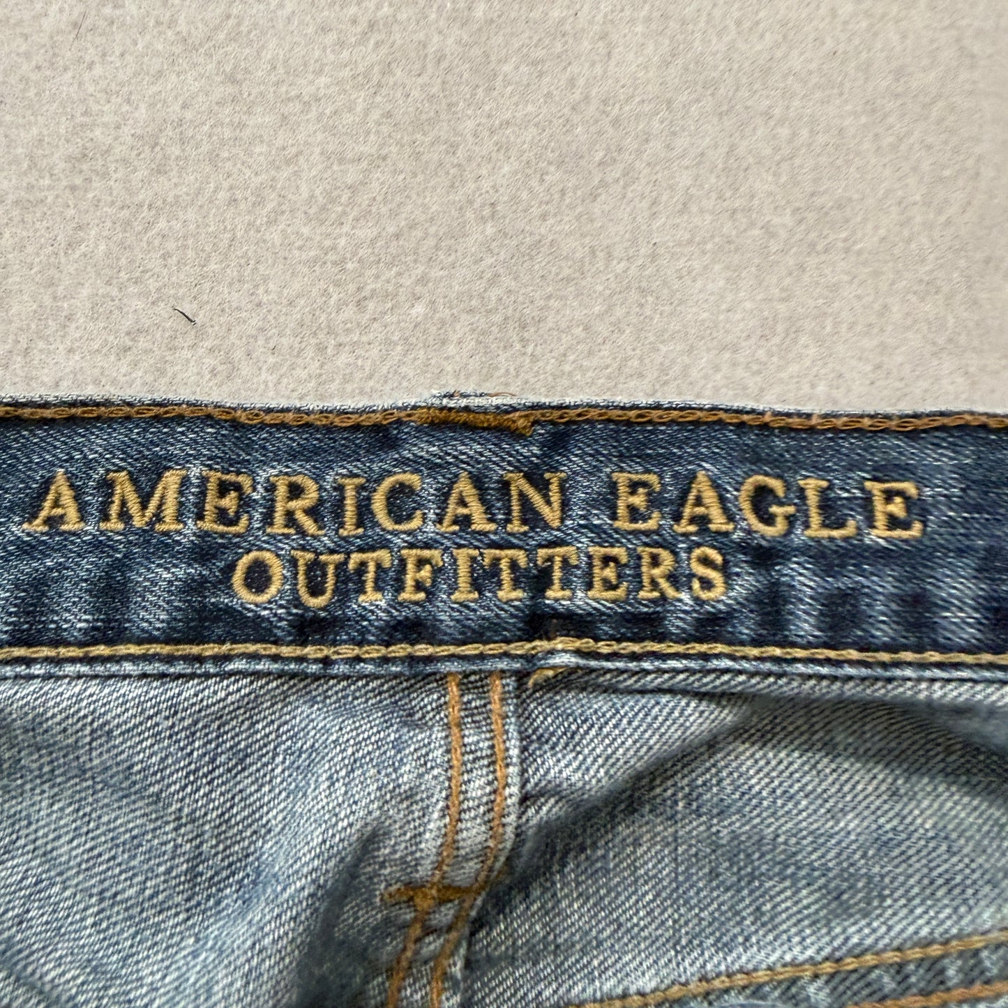 American Eagle Outfitters Men's Blue Loose Fit Denim Jeans Distressed Size W35