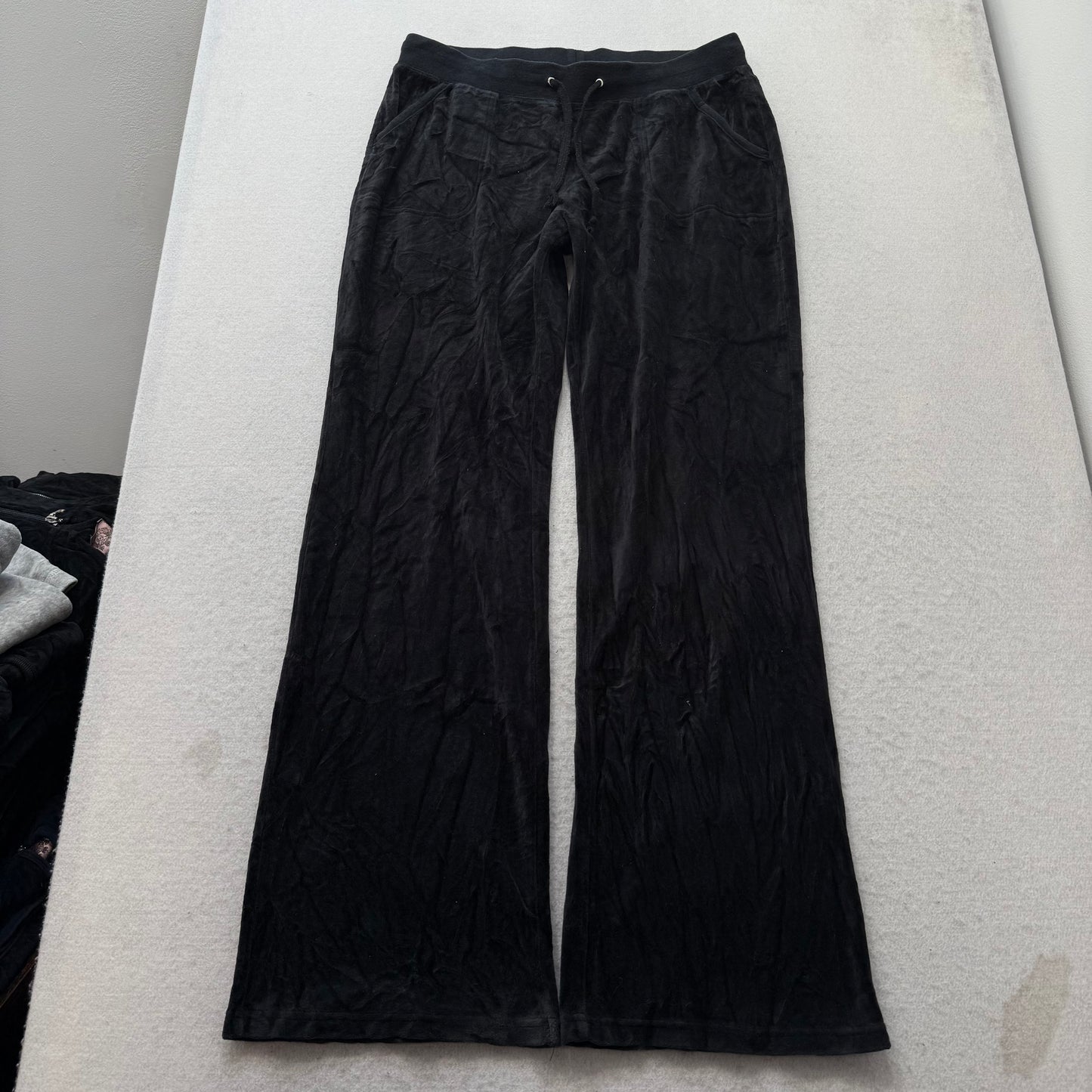 Juicy Couture Women's Black Velour Tracksuit Set Y2k Hoodie & Flared Pant Size M