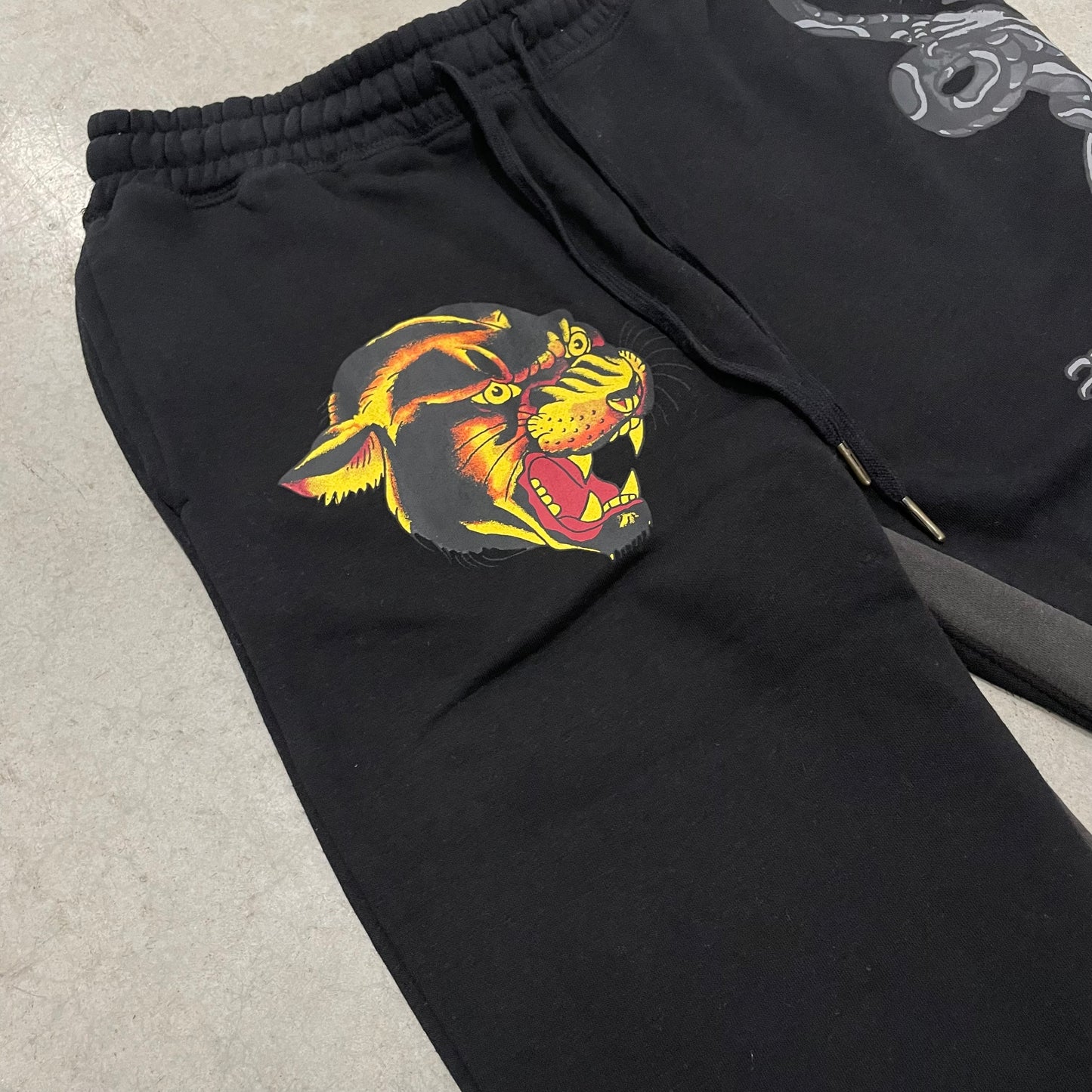 ED HARDY “Panther Dagger” BLACK BOOTCUT PANTS - Clean Curriculums 