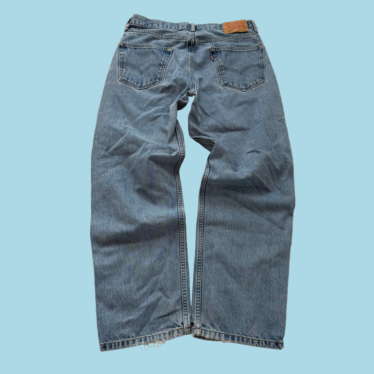 Levi's 550 Classic Relaxed Fit Men's Blue Light Wash Denim Jeans Size 34x30