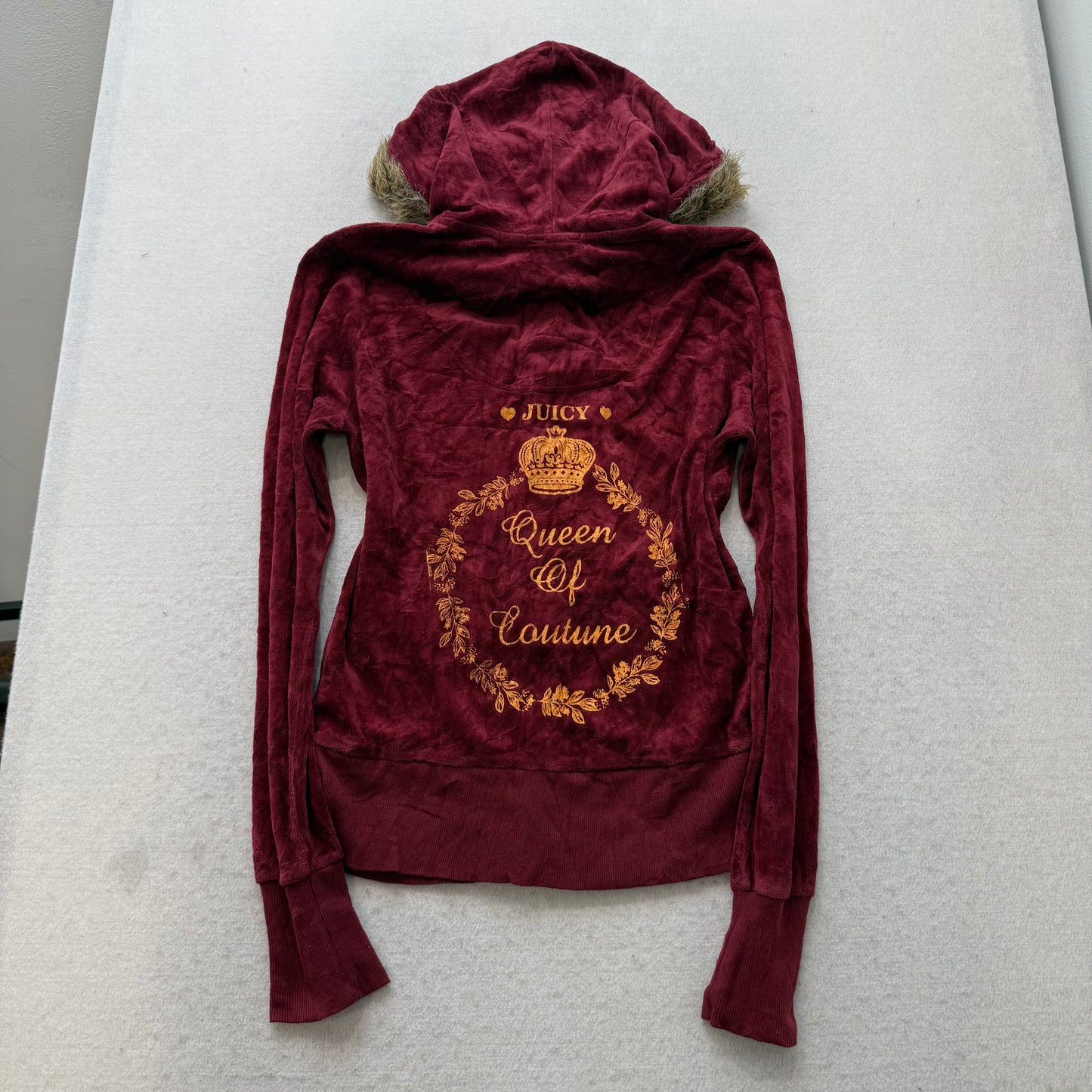 Vintage Juicy Couture “Queen of Couture“ Women's Maroon Zip Up Hoodie Y2K Size L