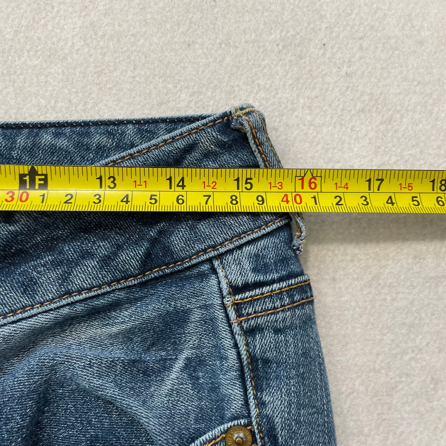 American Eagle Oufitters Women's Blue Denim Low-Rise Bootcut Jeans Classic Size 30