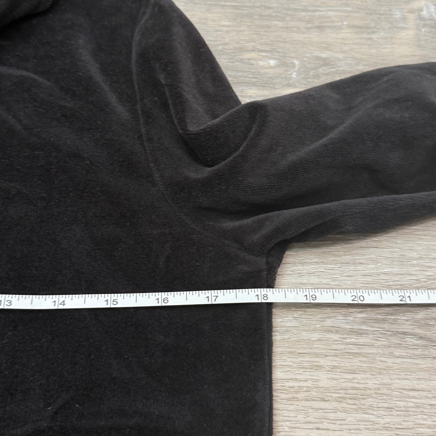 Vintage Juicy Couture Womens Black Velour Zip-Up Hoodie Loungewear Pocket Size S