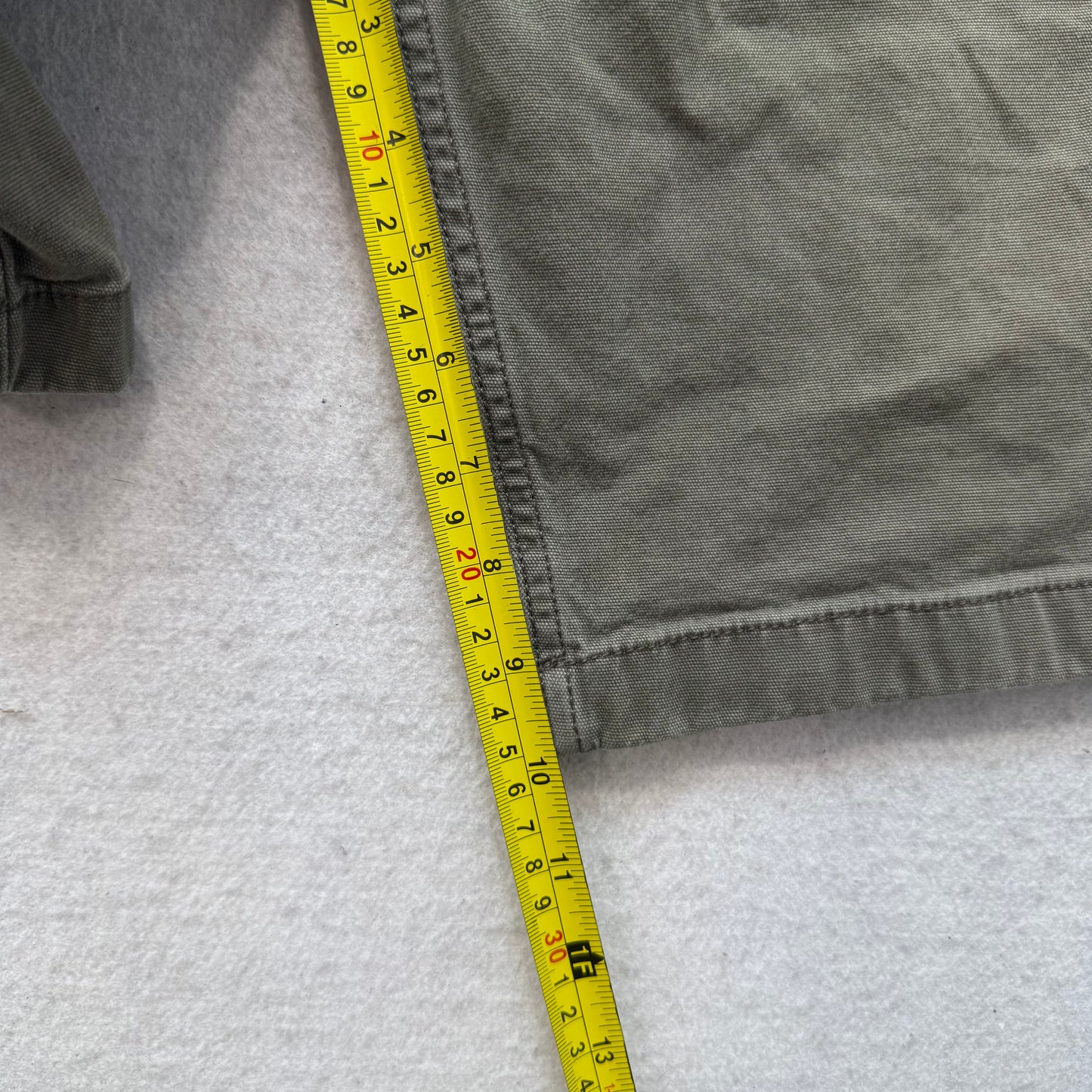 Carhartt Men Olive Green Canvas Relaxed Fit Carpenter Shorts Workwear Size 38x11