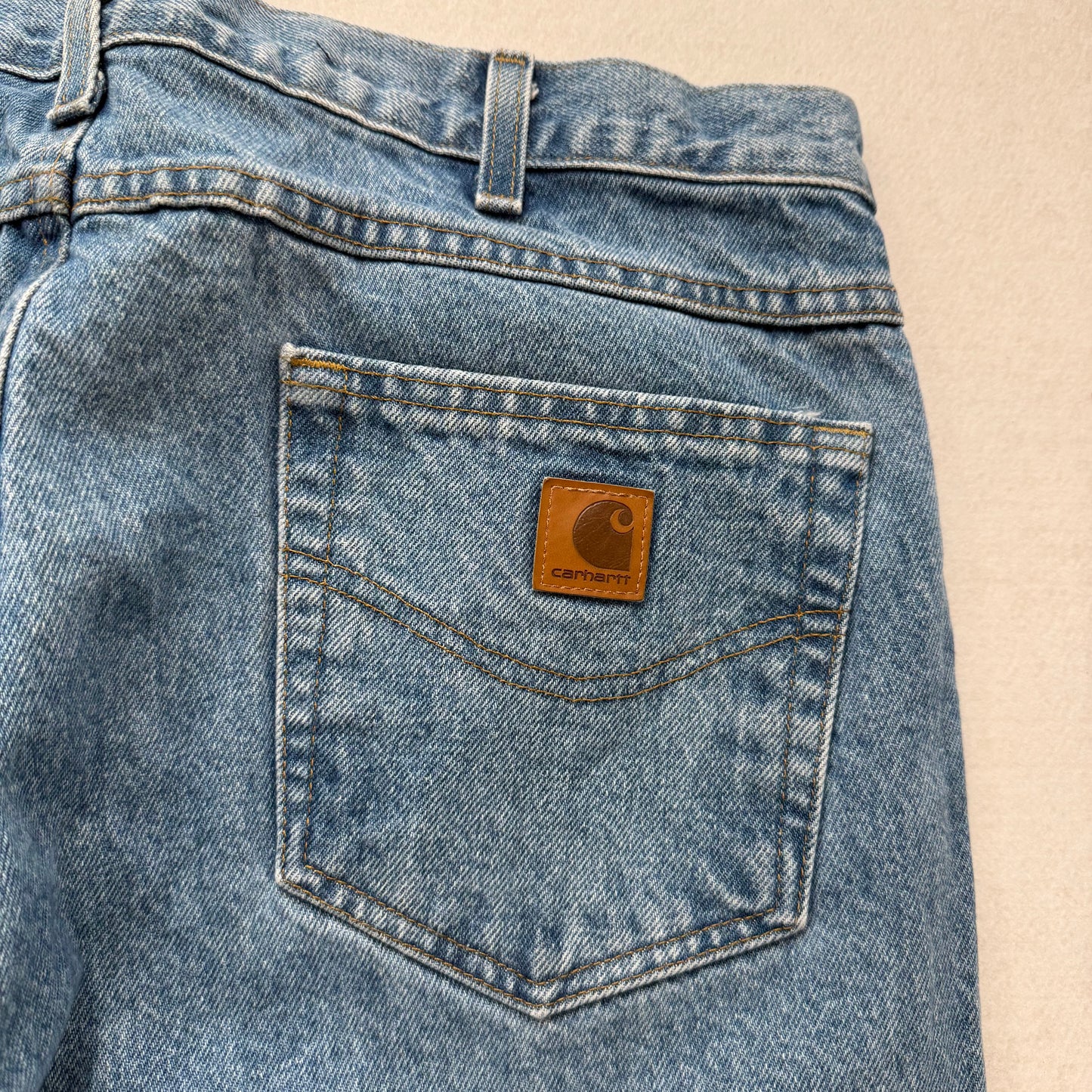 Carhartt Blue Denim Jeans Relaxed Fit Straight Leg Contrast Stitching Logo Patch Size 35x32