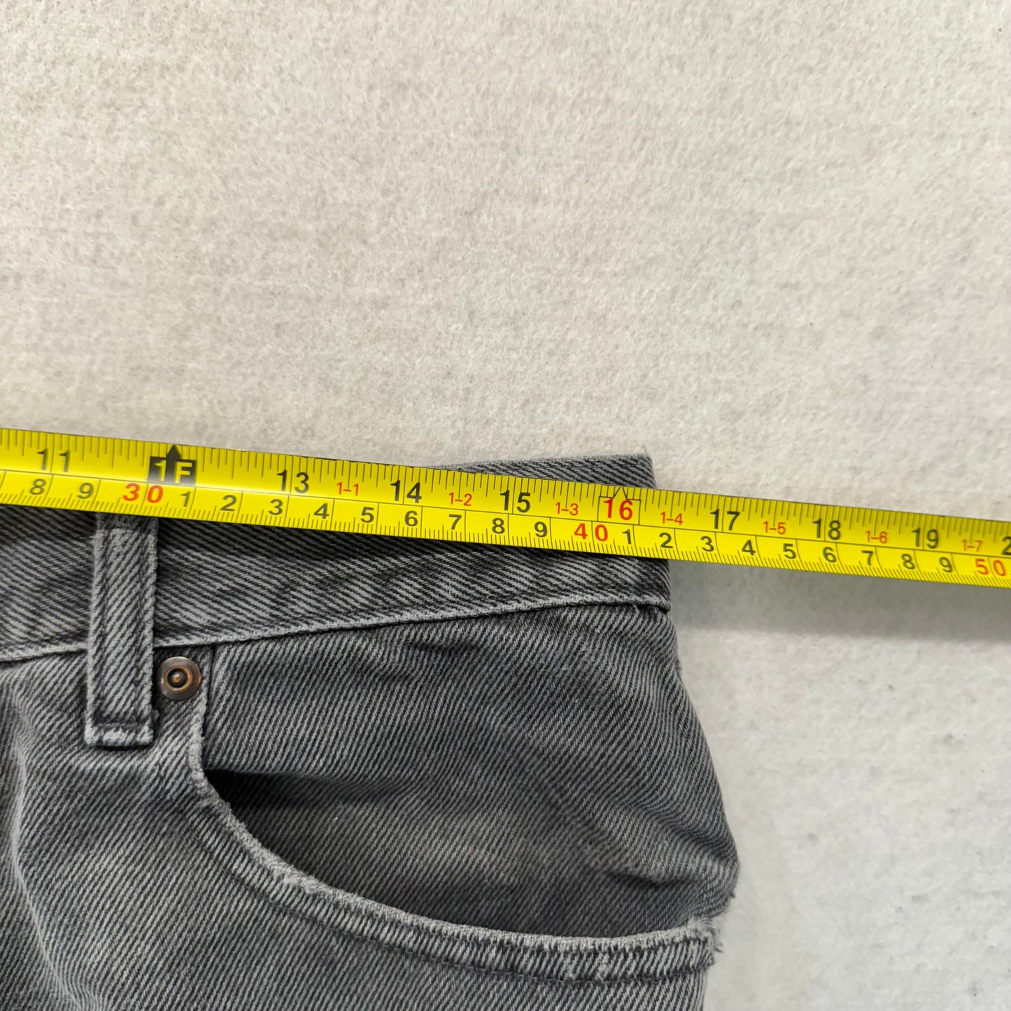 L.L.Bean Men's Washed Gray Denim Classic Fit Straight Leg Jeans Raw Hem Size 34