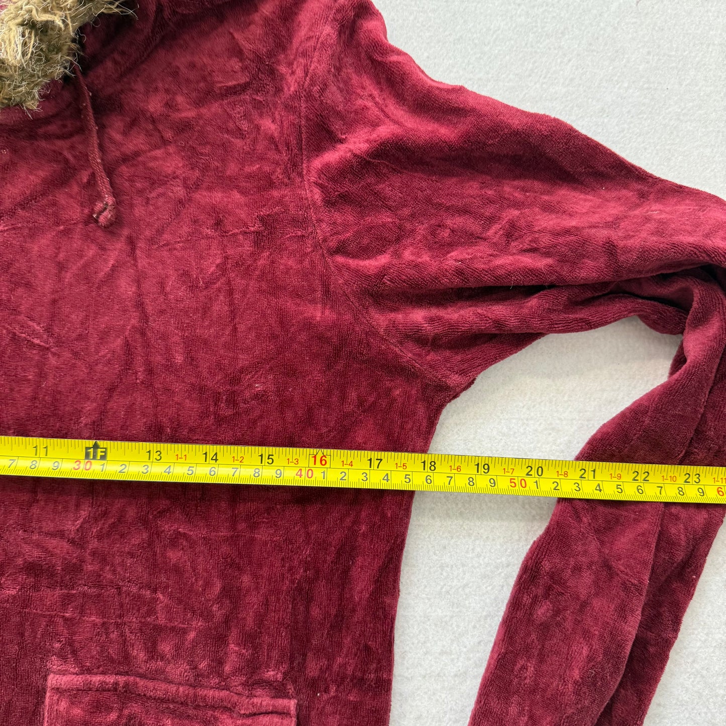 Vintage Juicy Couture “Queen of Couture“ Women's Maroon Zip Up Hoodie Y2K Size L