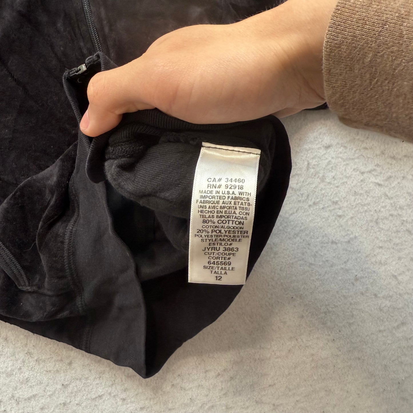 Juicy Couture Women's Black Velour Zip-Up Hoodie Loungewear Graphic Logo Size 12