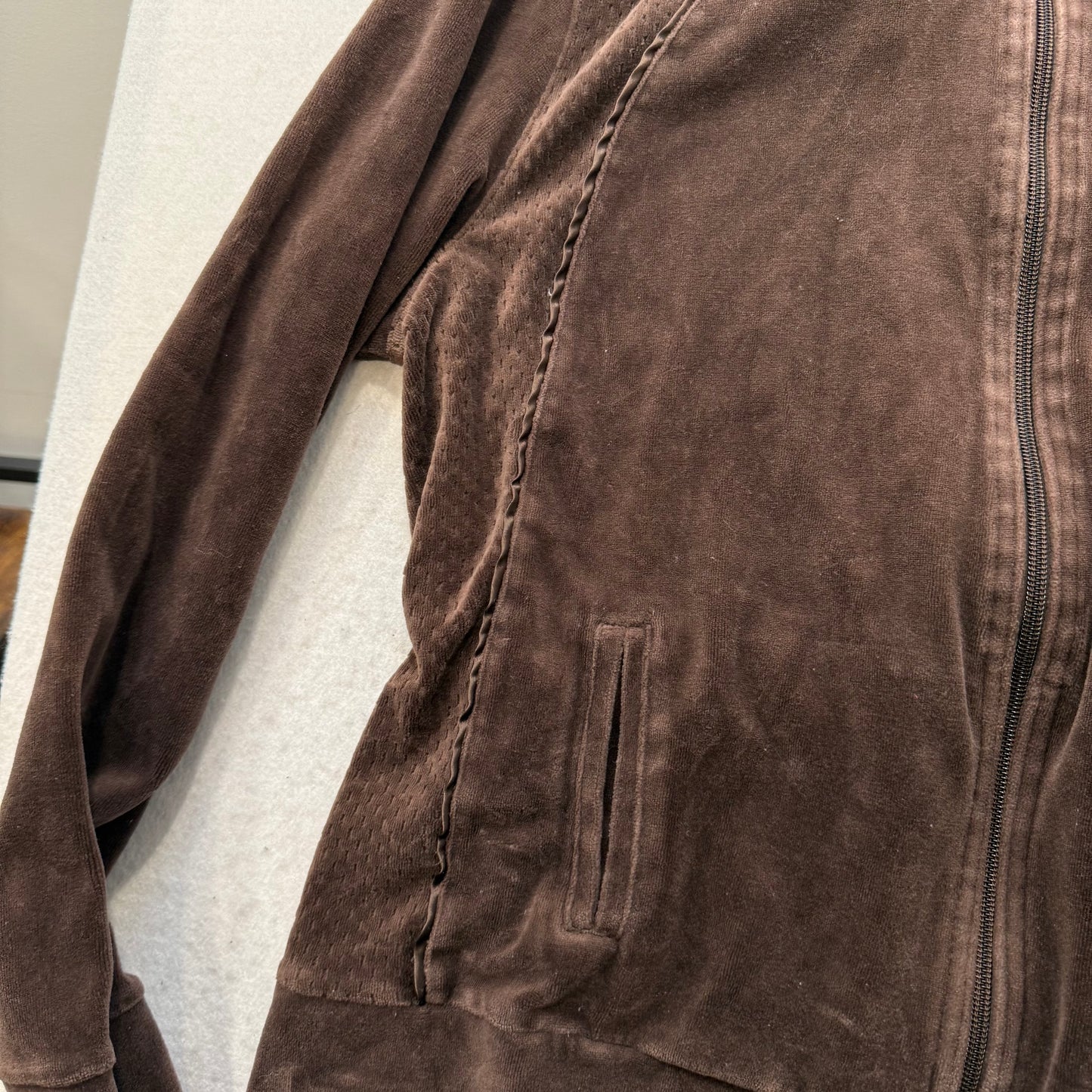 Nike Women's Brown Velour Full Zip Track Jacket Raglan Sleeves Logo Y2K Size XL
