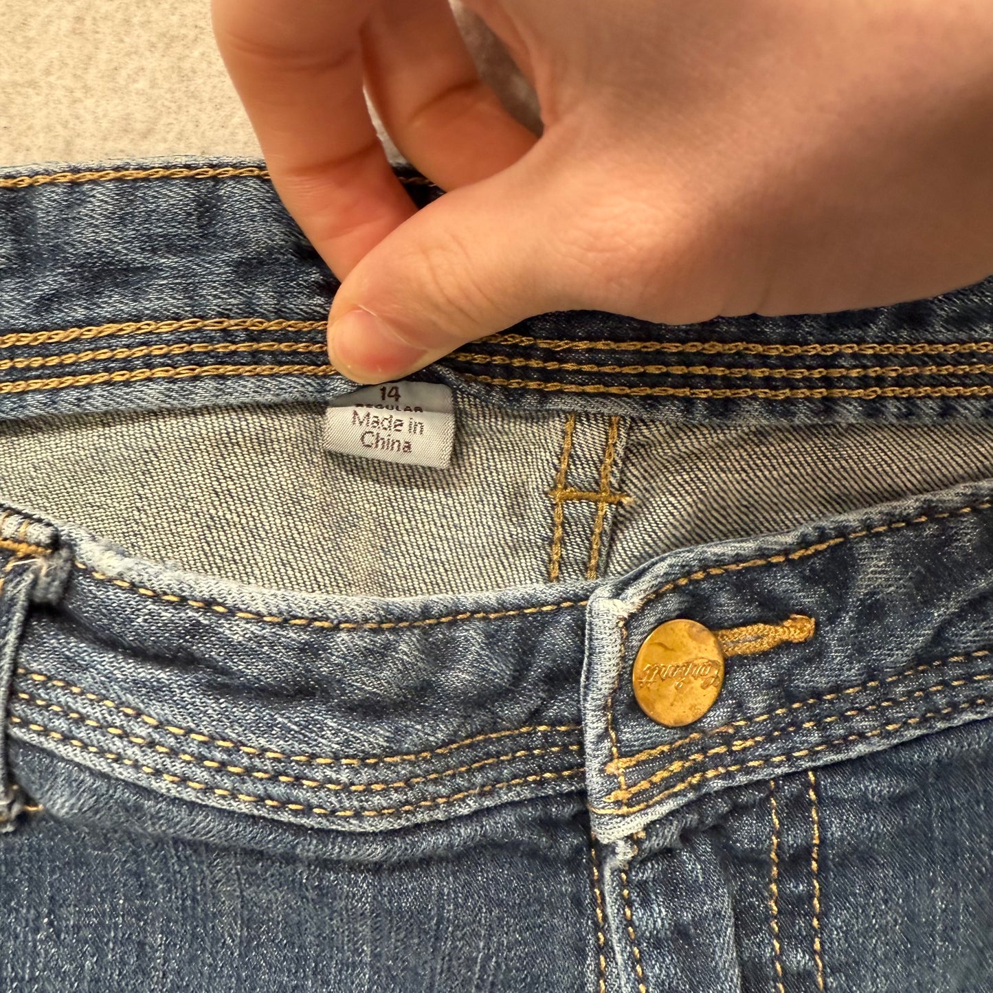 Carhartt Men's Blue Denim Straight Leg Carpenter Jeans Utility Pockets Size 14
