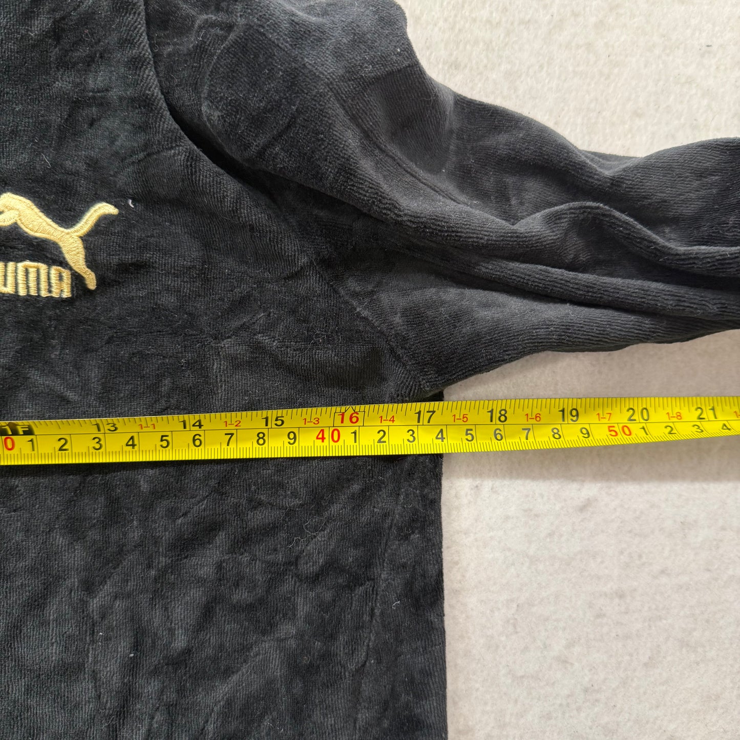 Puma Womens Jet Black Velour Full Zip Track Jacket Slash Pockets Logo Y2K Size M
