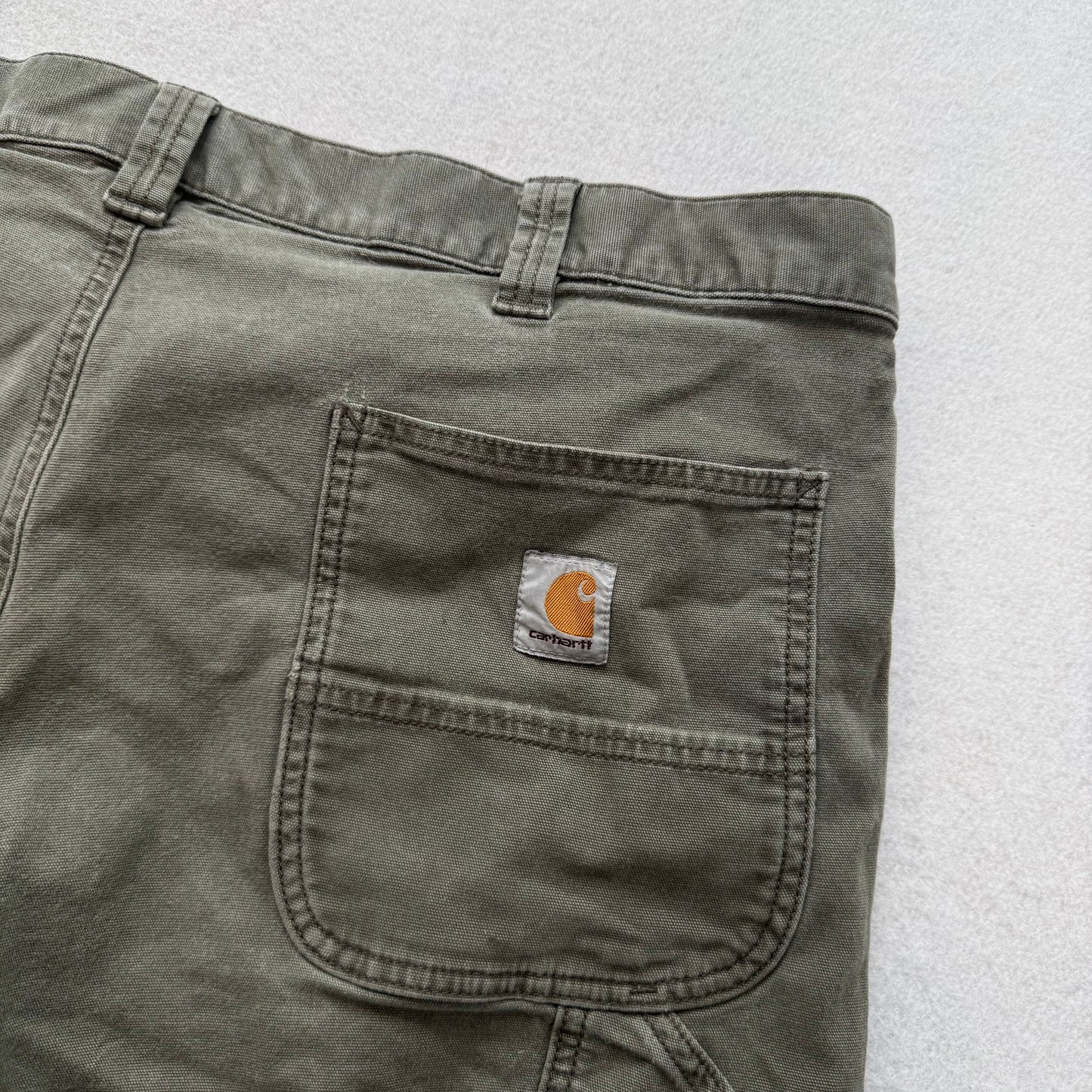 Carhartt Men Olive Green Canvas Relaxed Fit Carpenter Shorts Workwear Size 38x11