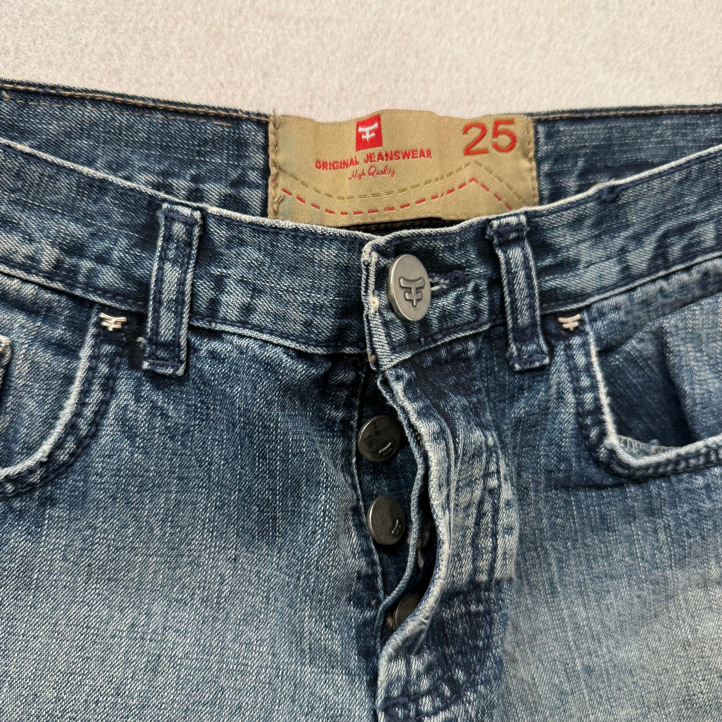 KOSIUKO Low Rise Blue Denim Cutoff Shorts Raw Hem Size 25