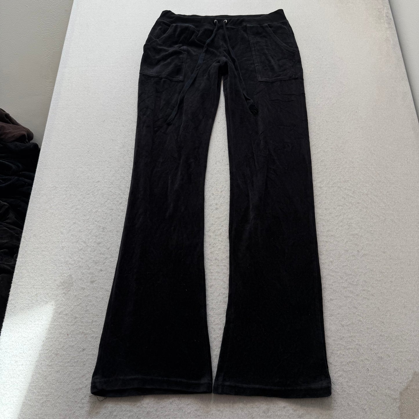 Juicy Couture Women's Black Velour Flared Track Pants Pockets Drawstring Size M