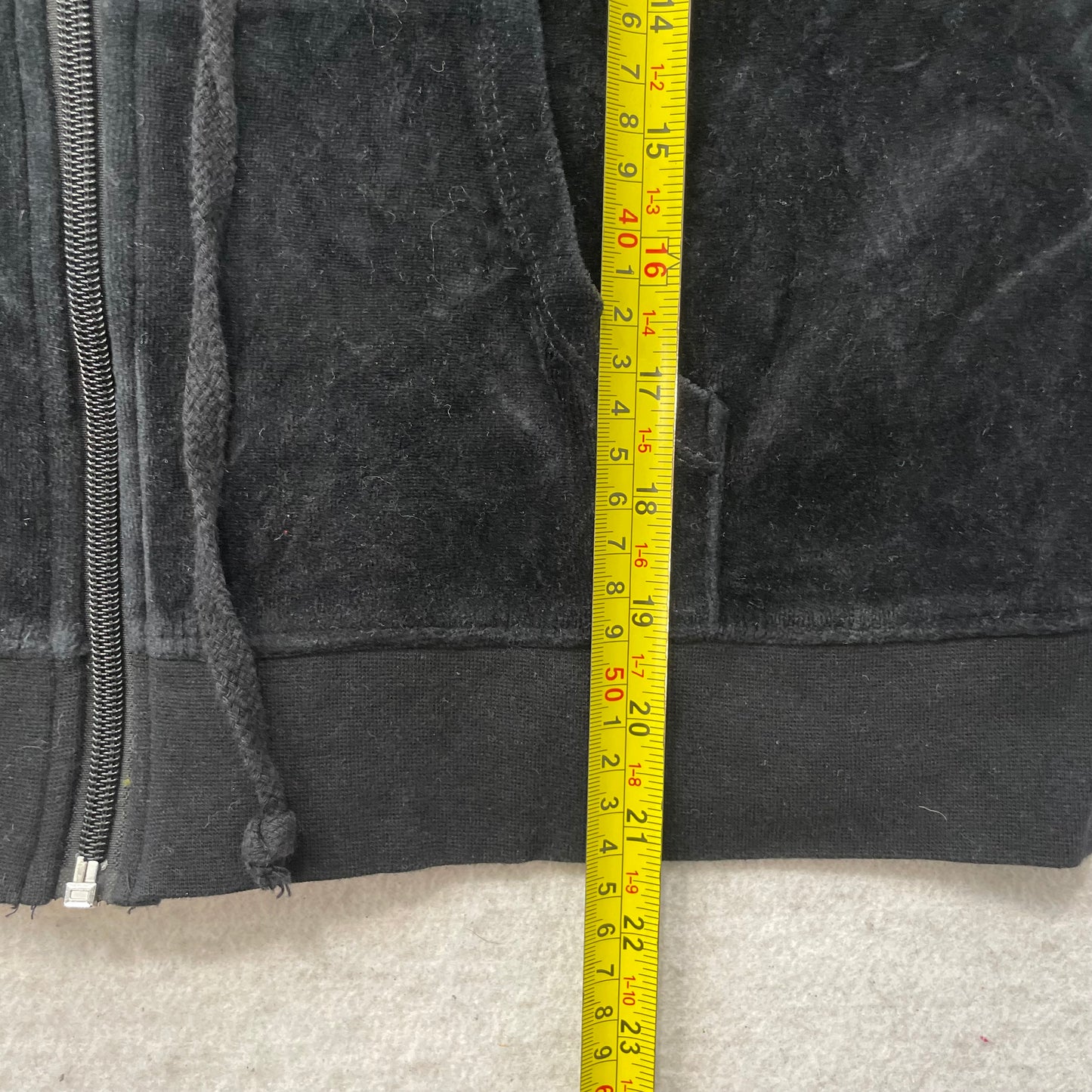 Vintage Juicy Couture Women's Black Velour Tracksuit Set Hoodie & Pant Size L