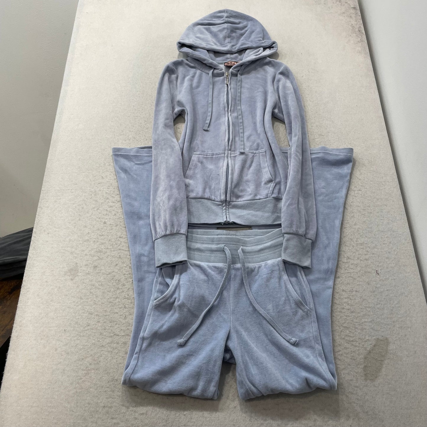 Vtg Juicy Couture Women's Pastel Blue Velour Tracksuit Set Hoodie & Pant Size S