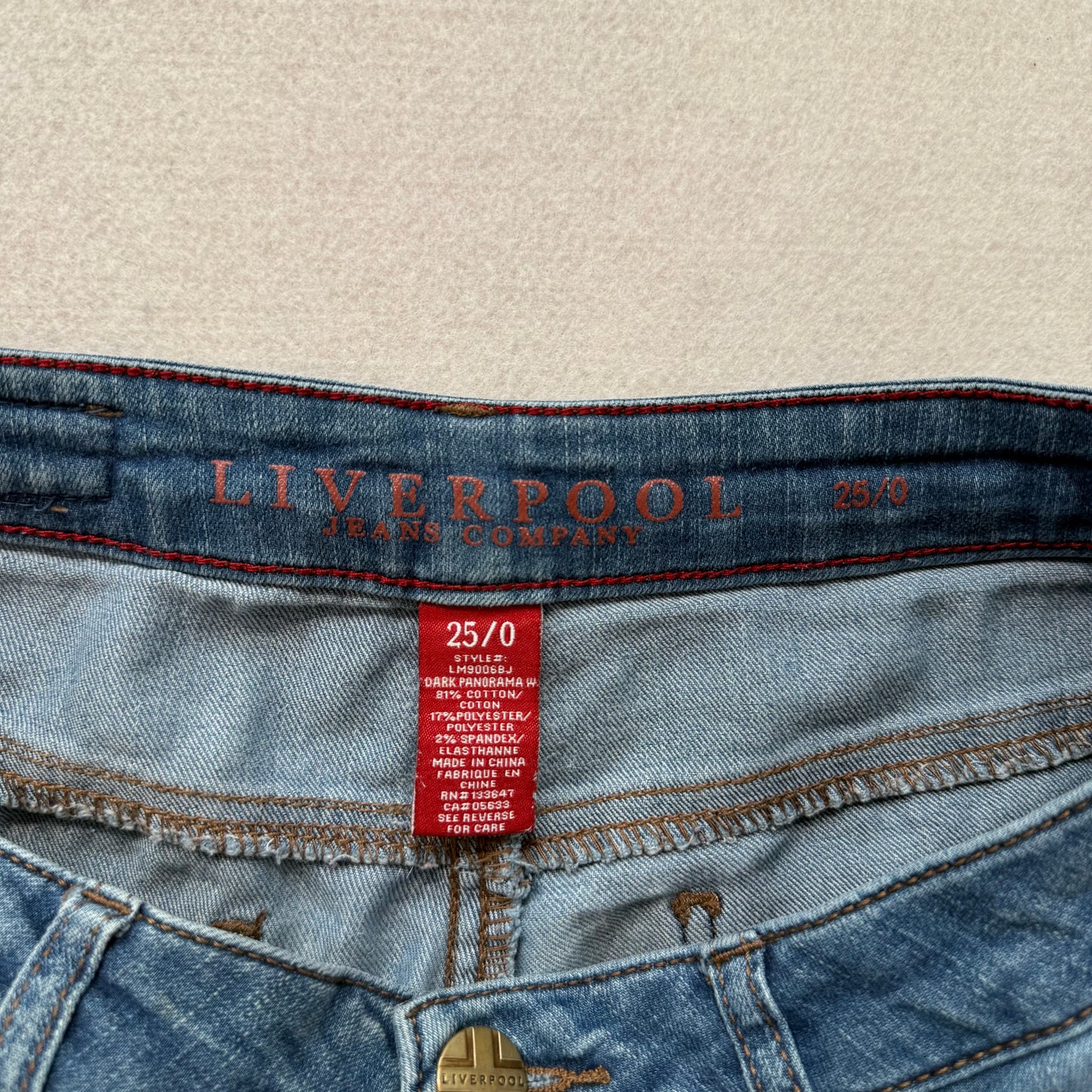 Liverpool Blue Denim Shorts Size 25/0 Cotton Blend Made in China