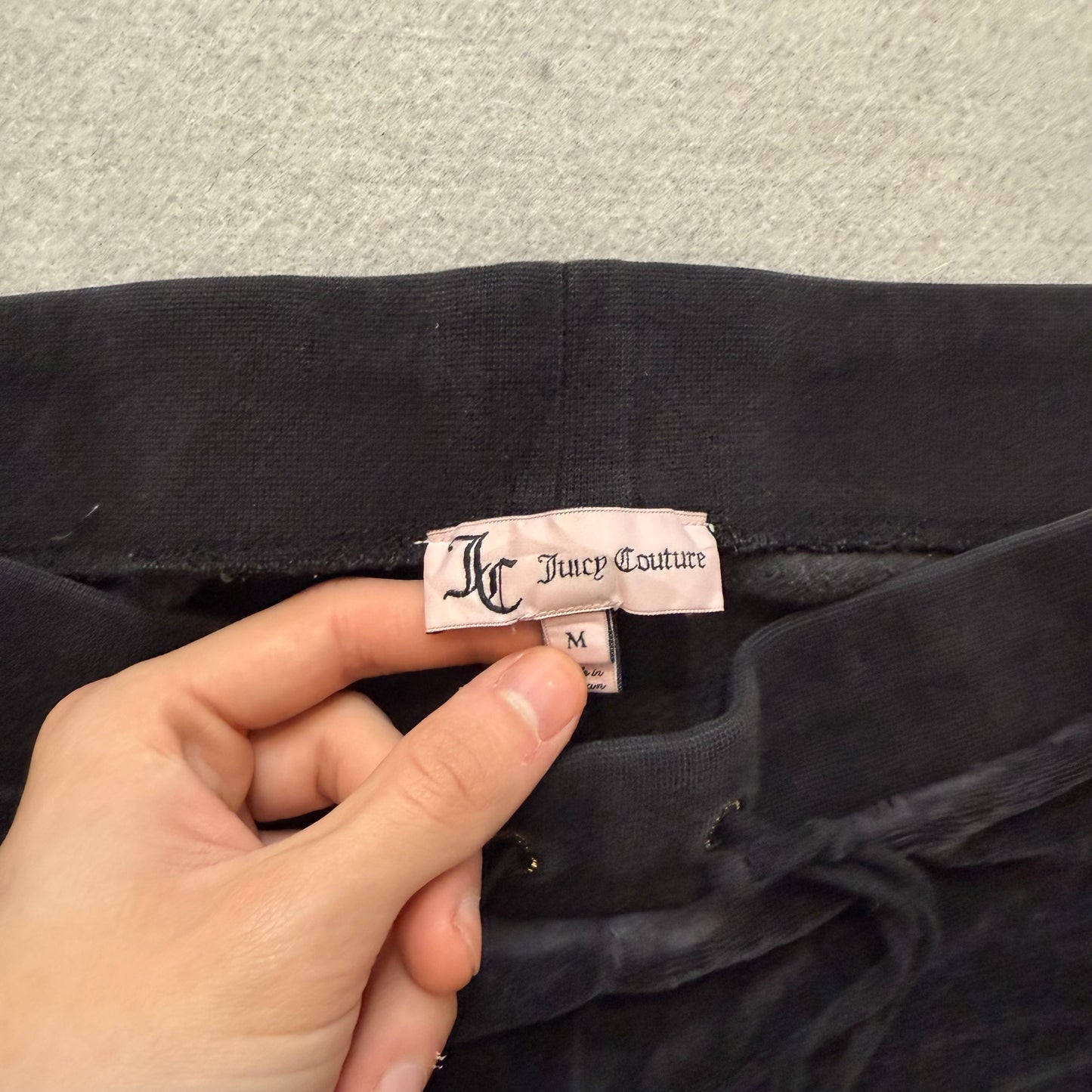 Juicy Couture Women's Faded Black Velour Flared Track Pant Loungewear Y2K Size M