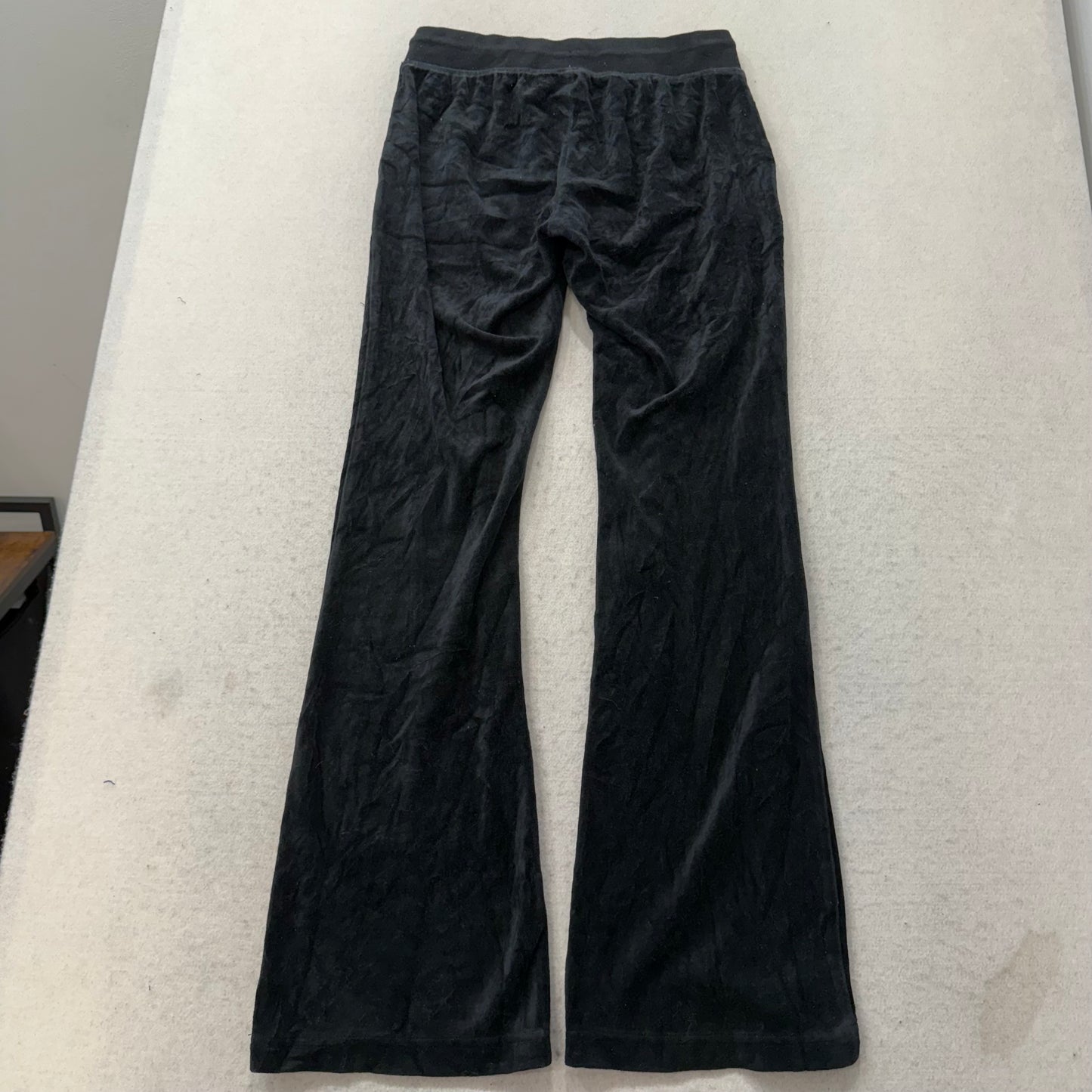 Vintage Juicy Couture Women's Black Velour Flared Track Pant Pockets Y2K Size S