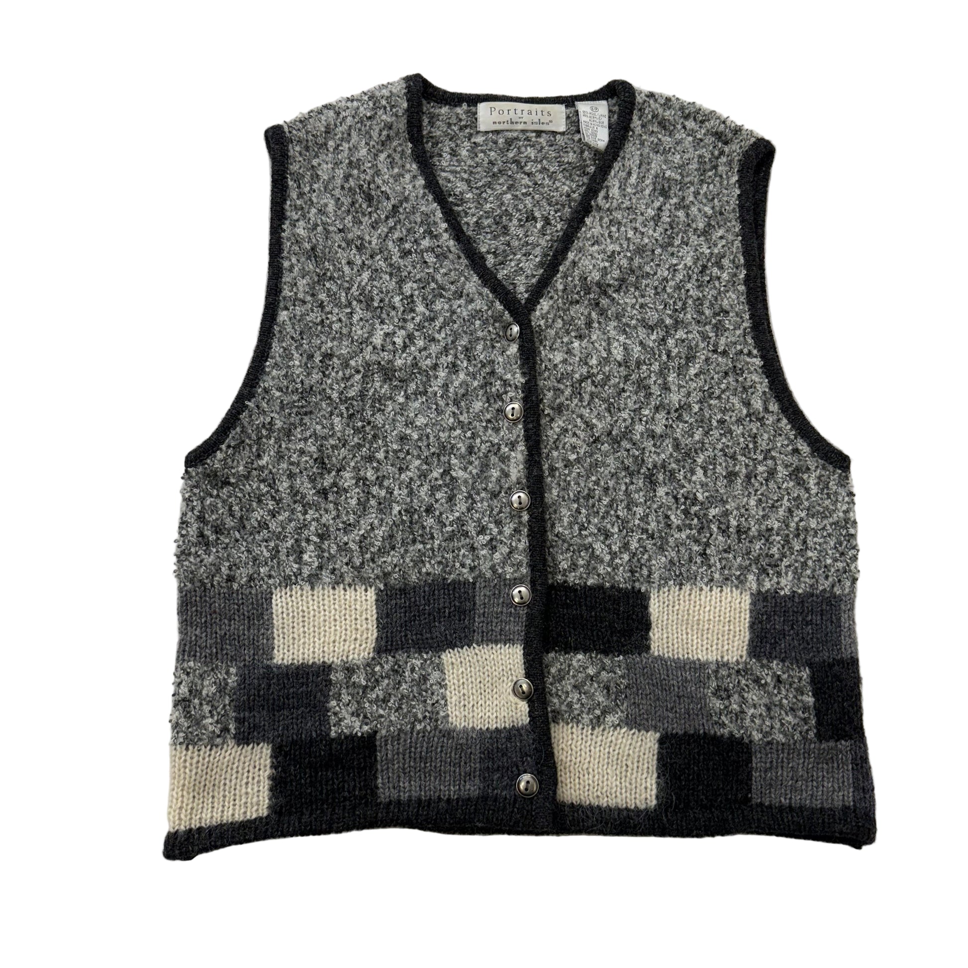 Portraits by Northern Isles Gray Patterned Button-Up Knit Vest Size Small - Clean Curriculums 