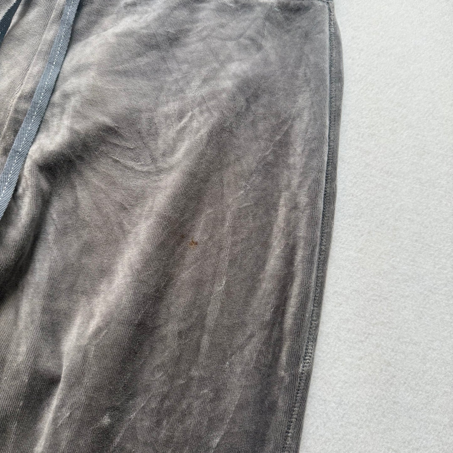 Vintage Juicy Couture Women's Gray Velour Wide Leg Flared Track Pants Y2K Size L