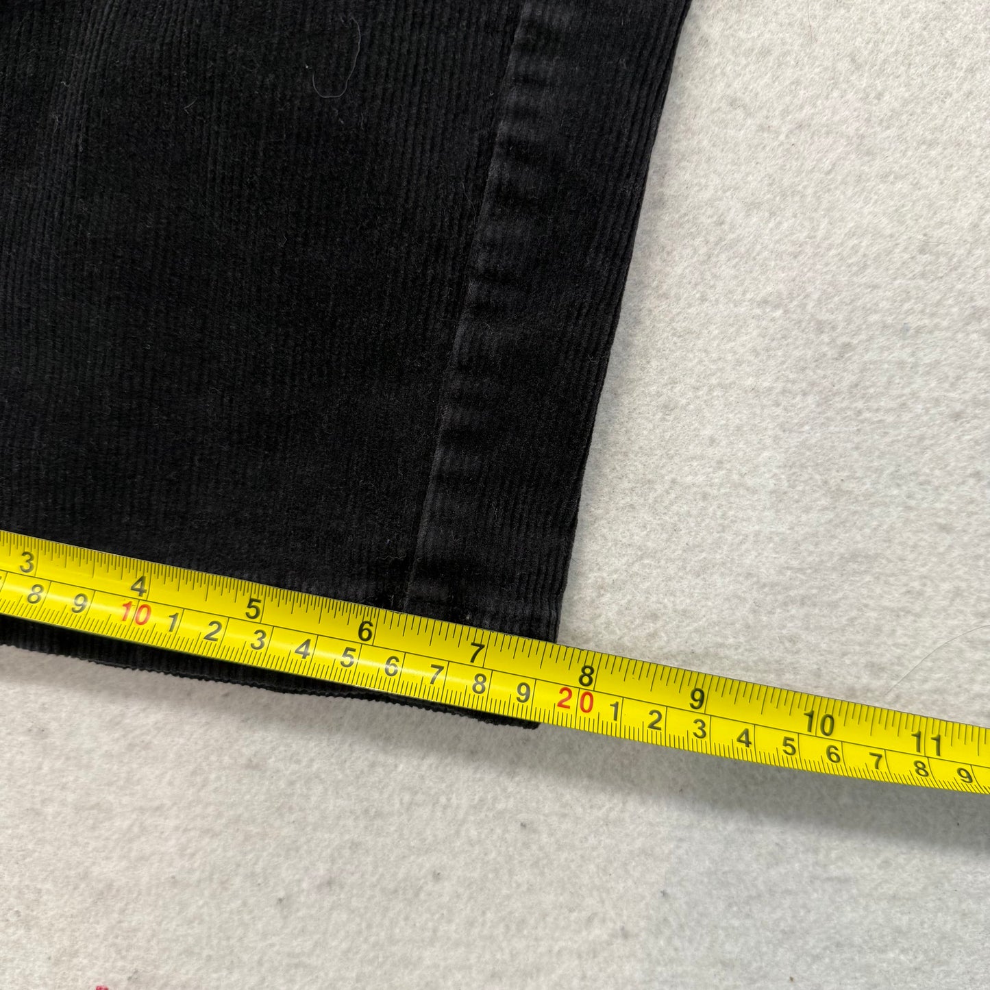 L.L.Bean Mens Black Corduroy Original Fit Straight Leg Single Pleat Pant Size 12