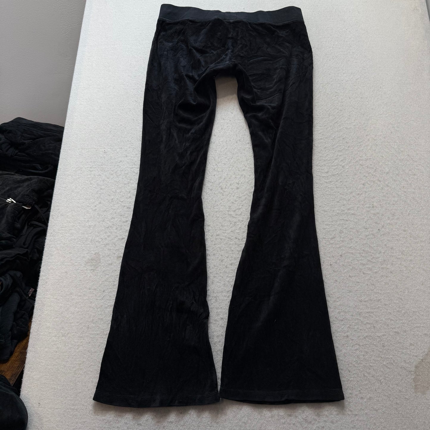 Vintage Juicy Couture Women's Black Velour Tracksuit Set Hoodie & Pant Size S