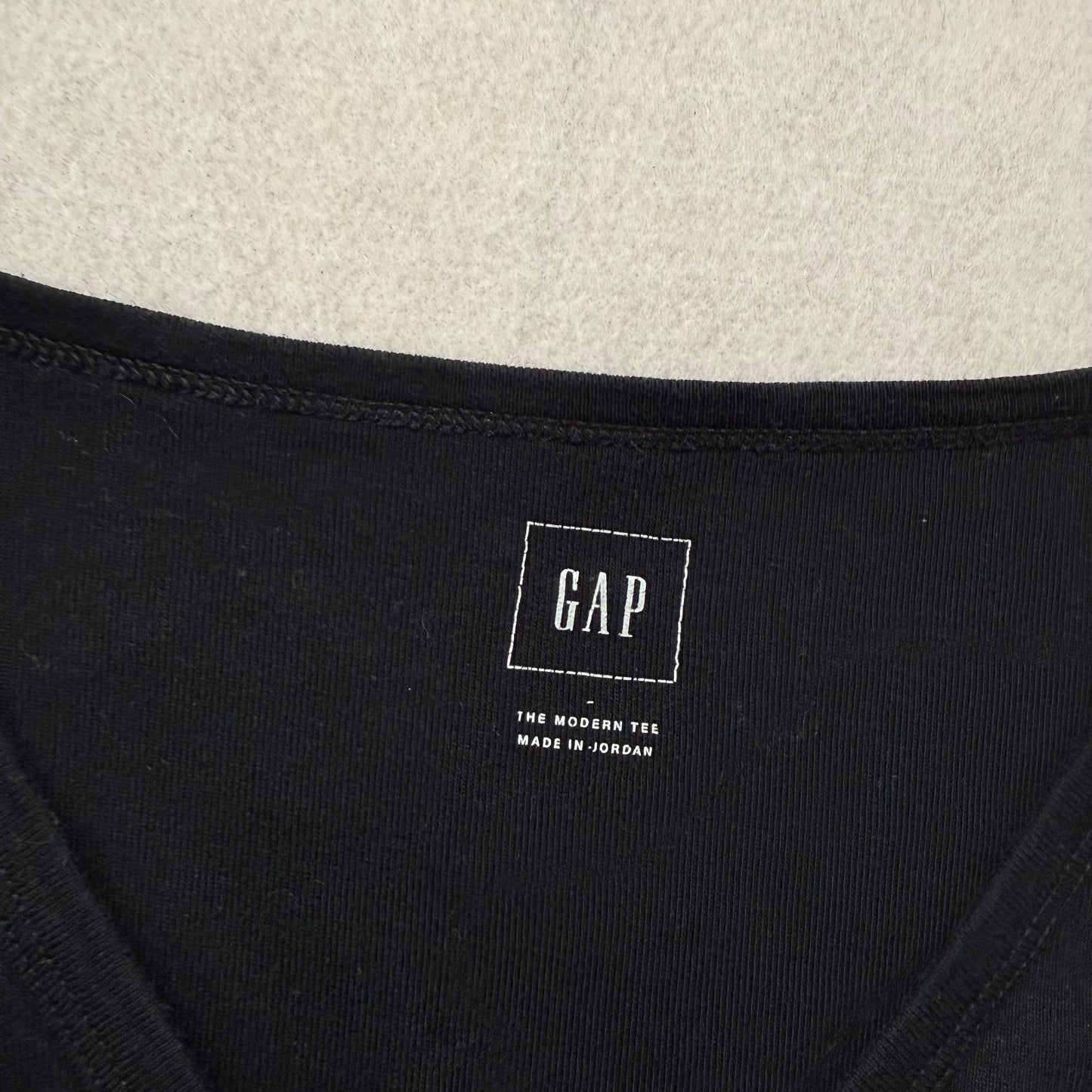 GAP Black V Neck Long Sleeve Tee Cotton Modal Made in Jordan Size L