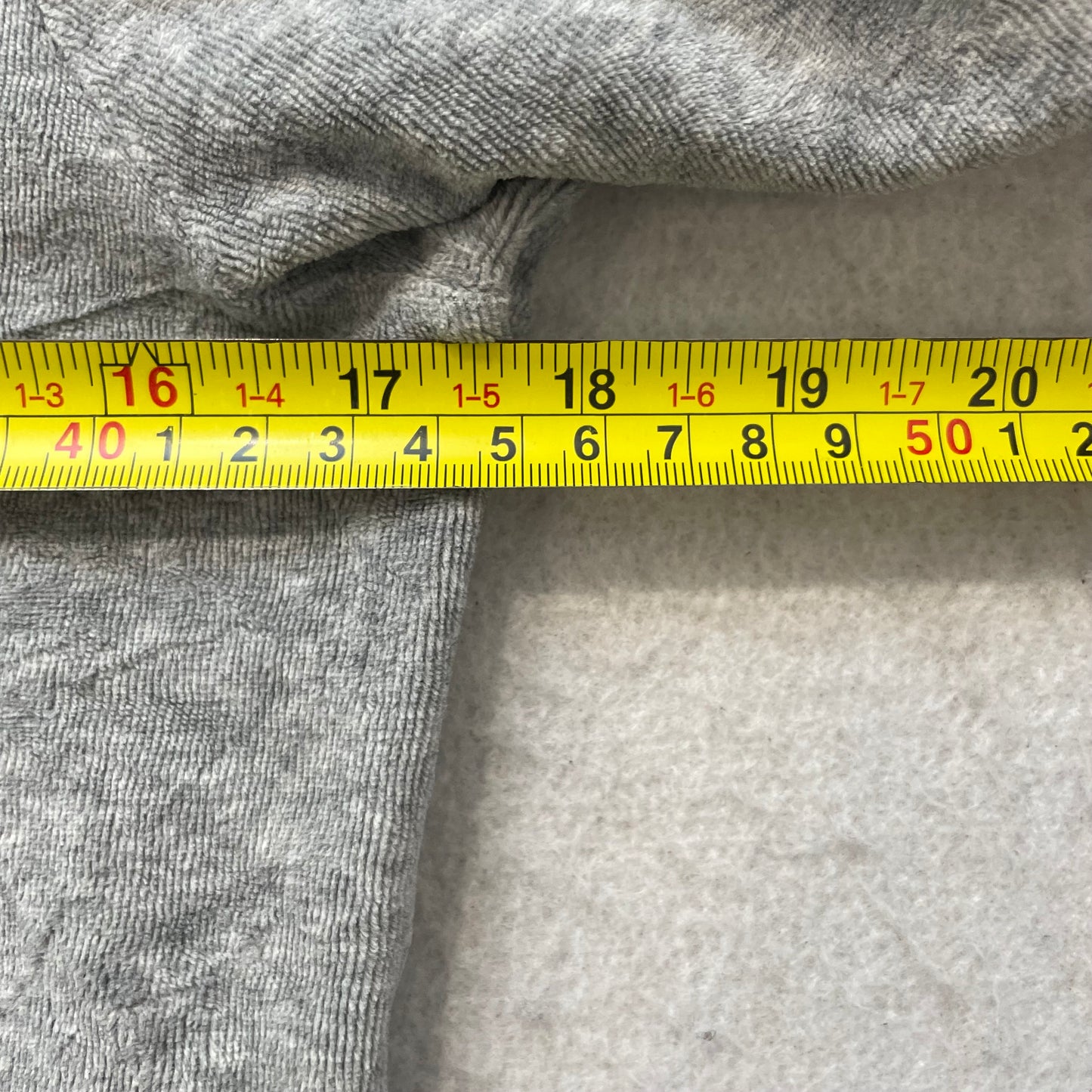 Hollister Women's Gray Velour Zip-Up Hoodie Drawstring Pockets Loungewear Size M