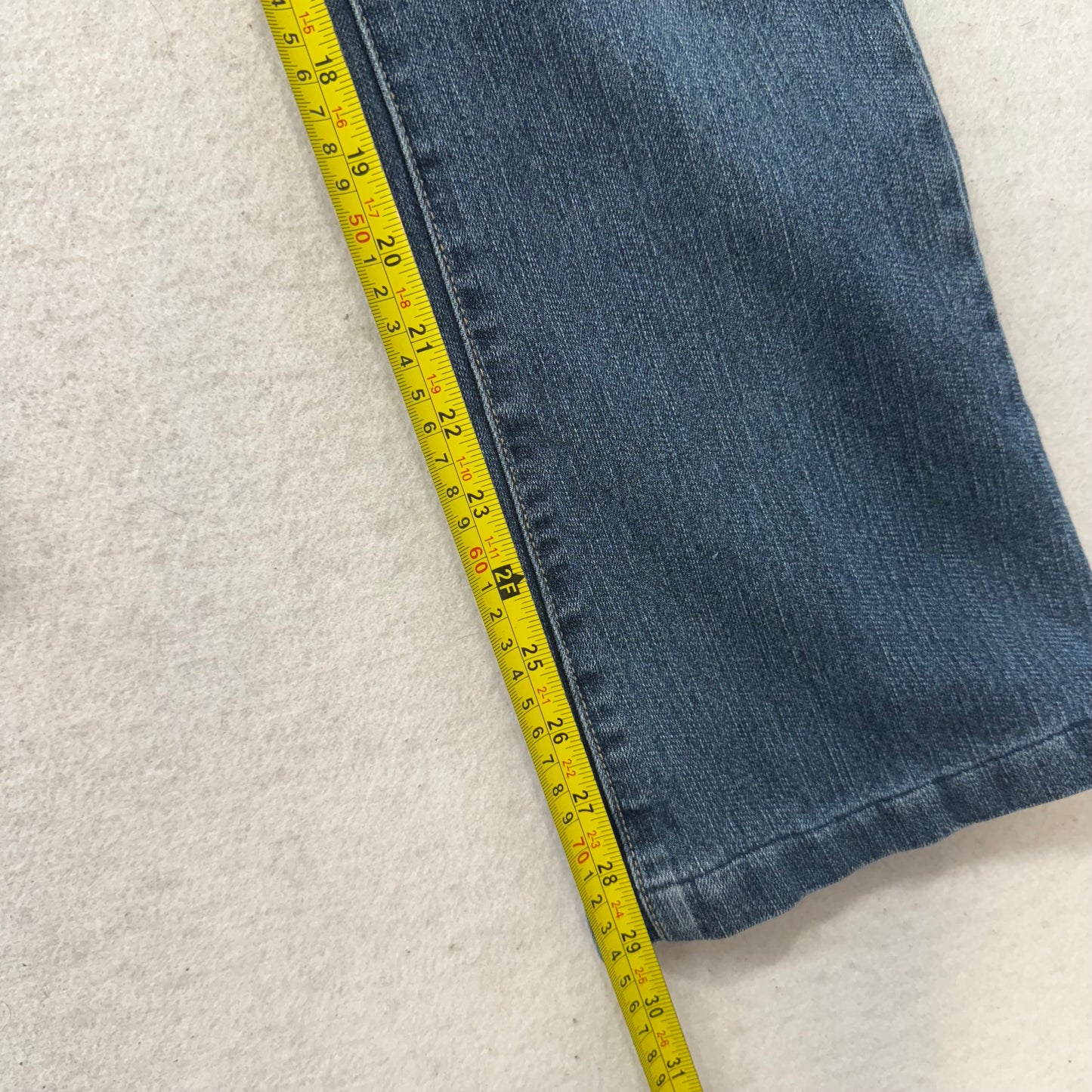 True Freedom Women's Medium Blue Denim Bootcut Jeans Bling Pocket Style Size 5