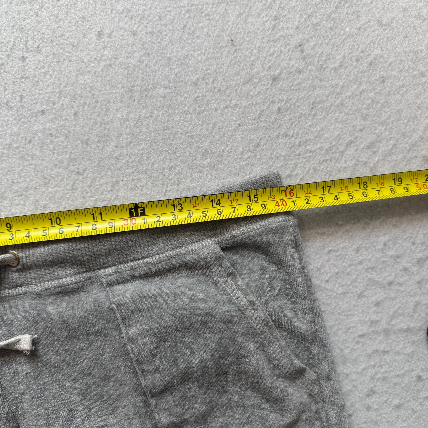 Juicy Couture Women's Heather Grey Velour Flared Track Pants Pockets Y2k Size M