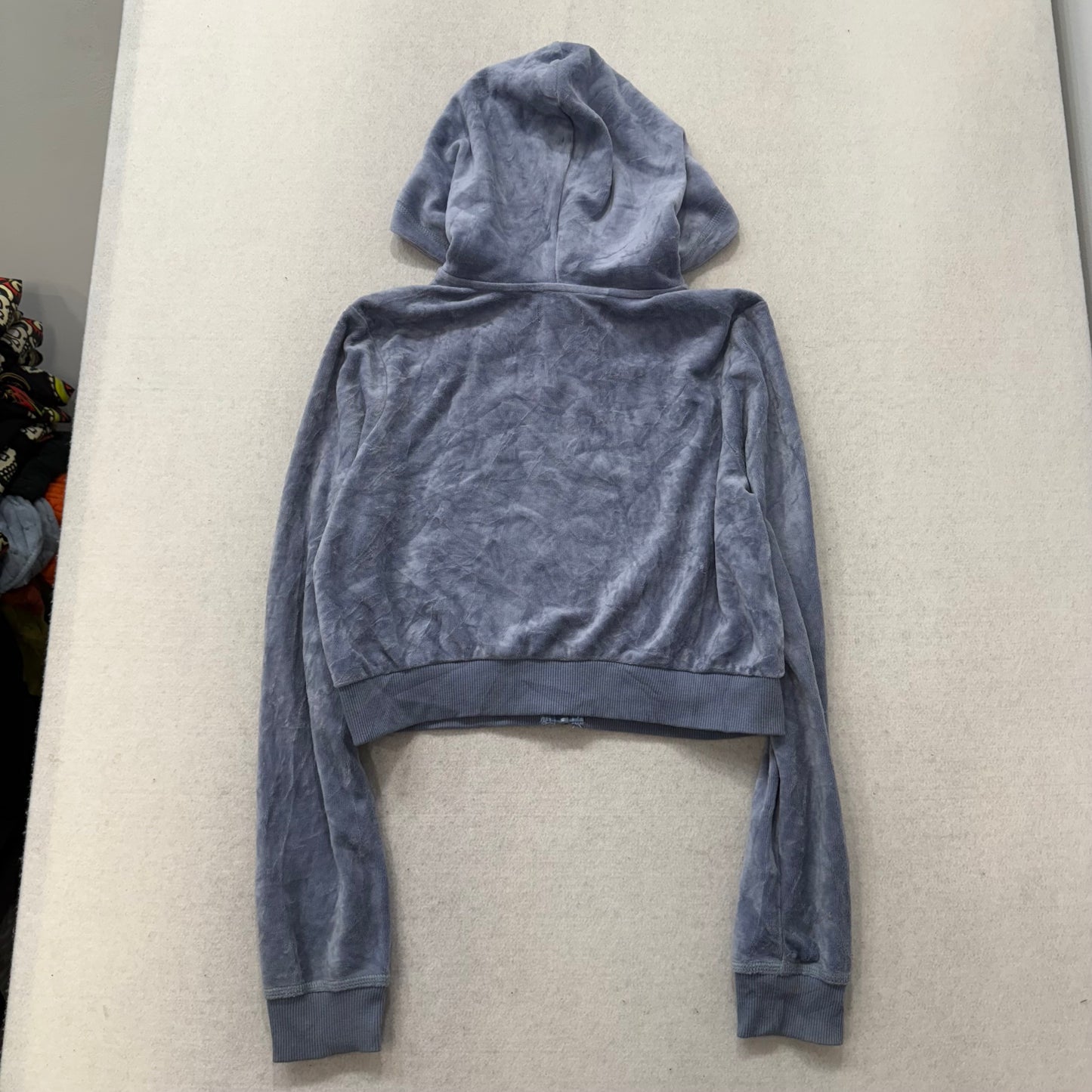 Playboy by Pacsun Women's Gray Velour Zip Up Cropped Fit Hoodie Logo Y2K Size M