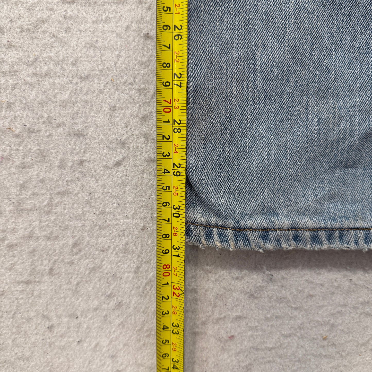 Levi's 550 Men's Blue Relaxed Fit Denim Jeans Pockets Distressed Size W33xL32