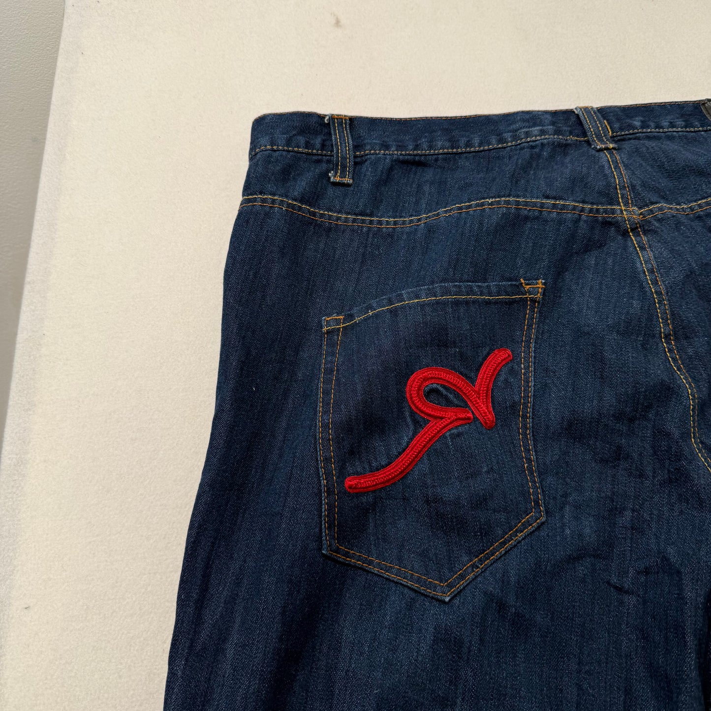 Rocawear Blue Baggy Regular Fit Denim Jeans Embroidered Back Pockets Size 46